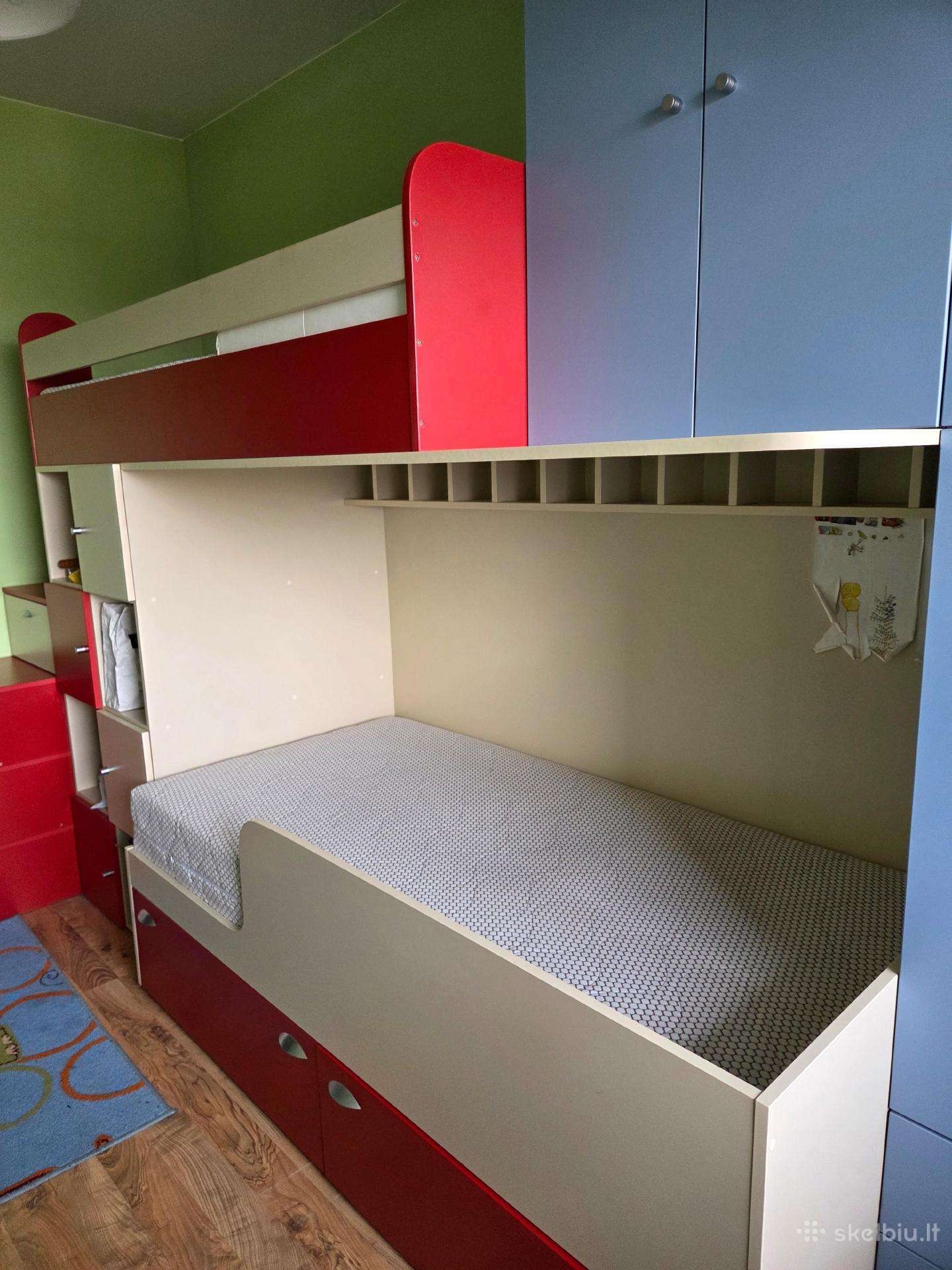 Dviaukštės lovos (+"Lonas") komplektas su spinta