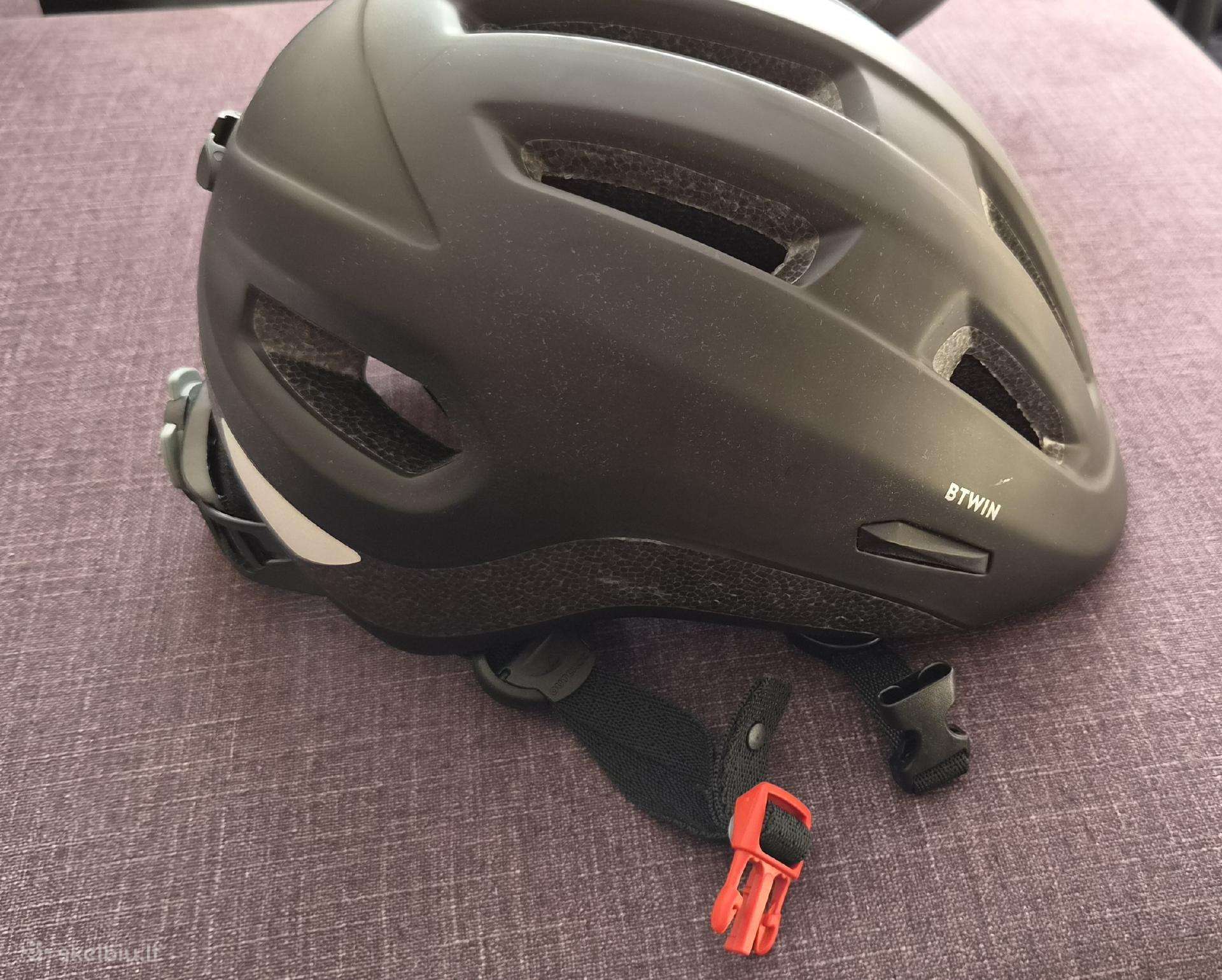 Dviratininko šalmas M dydis (53-58cm)