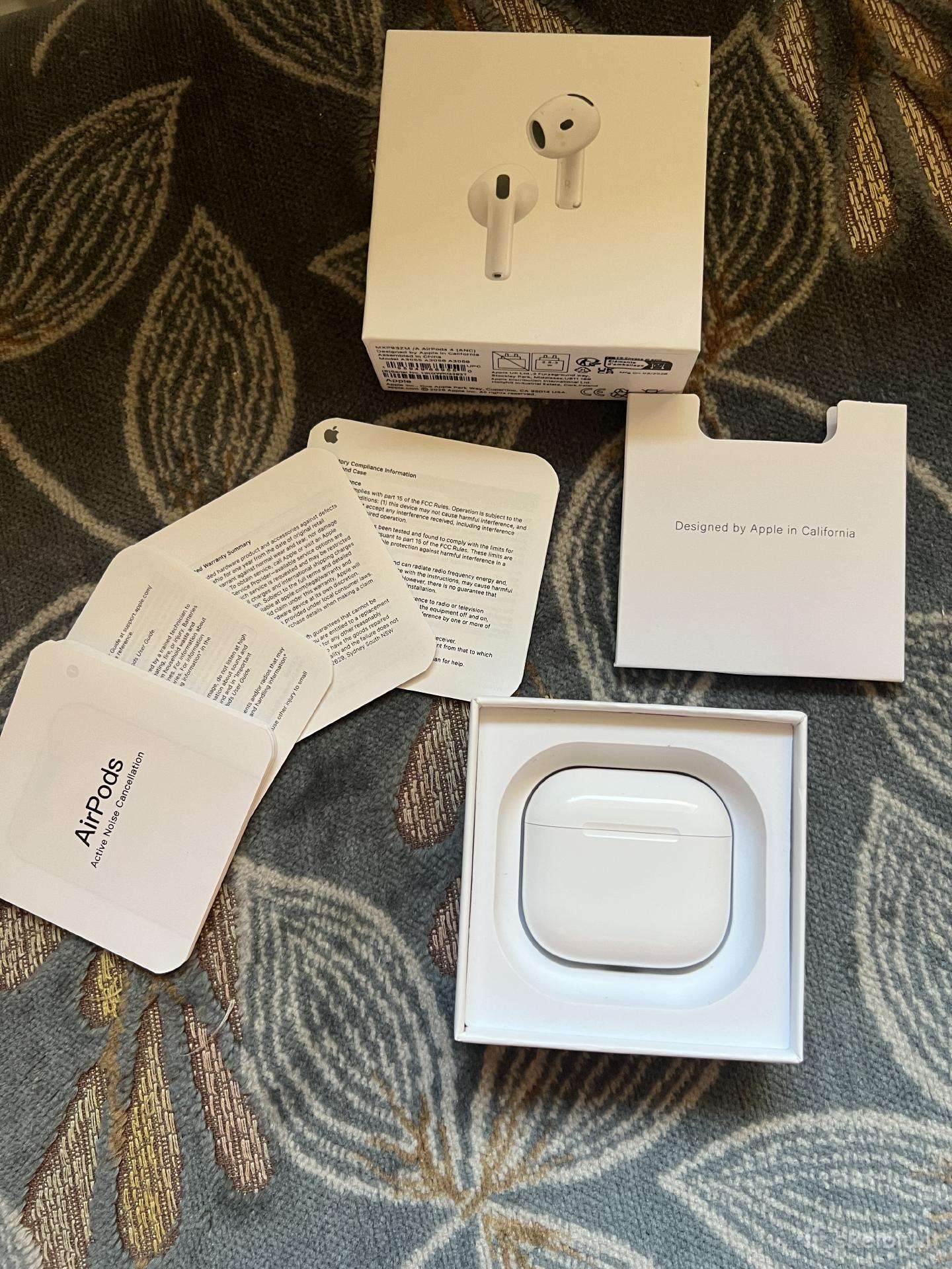 Apple Airpods 4 (Anc) belaidės ausinės