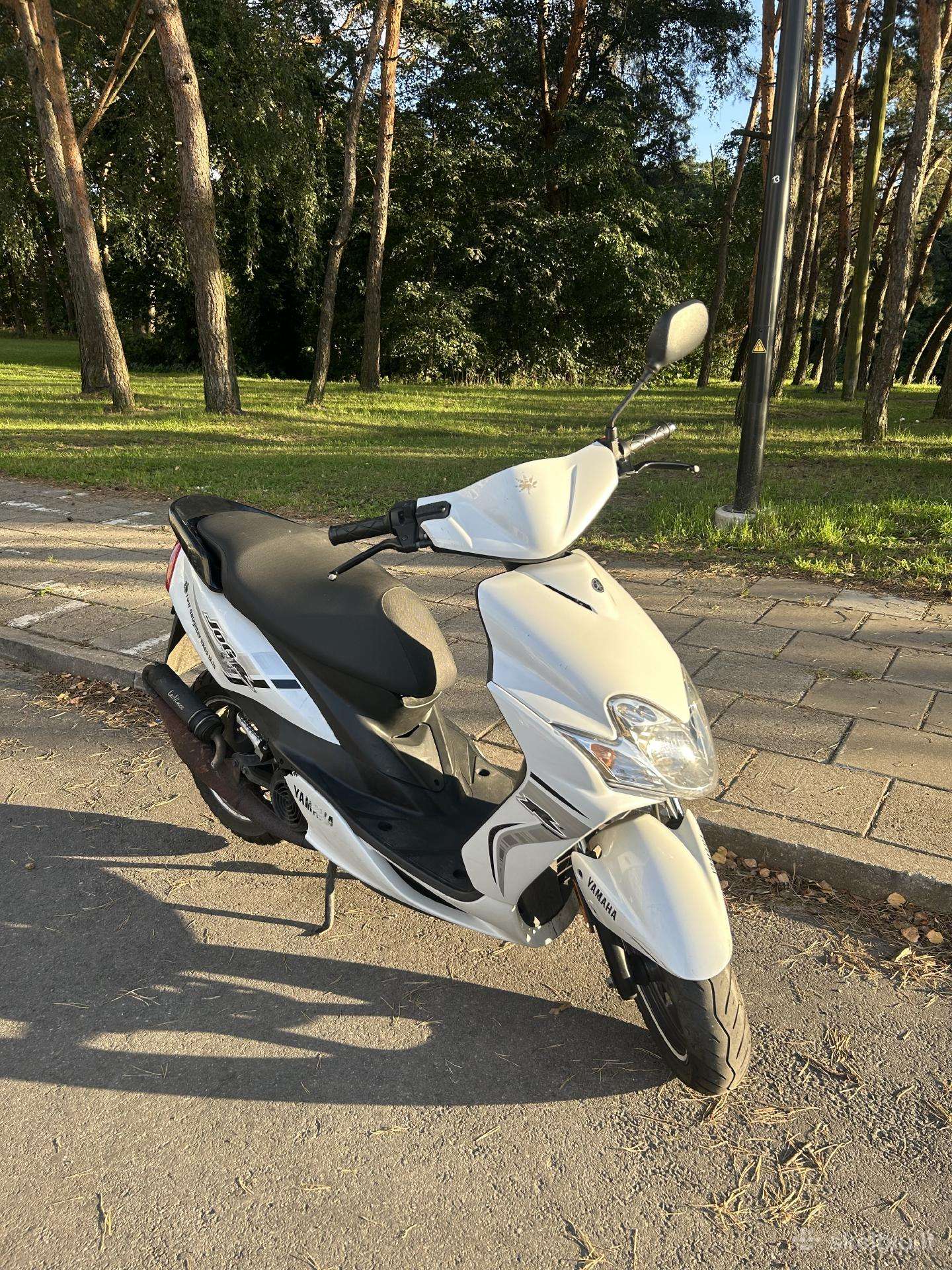 Yamaha Jog, scooters / mopeds