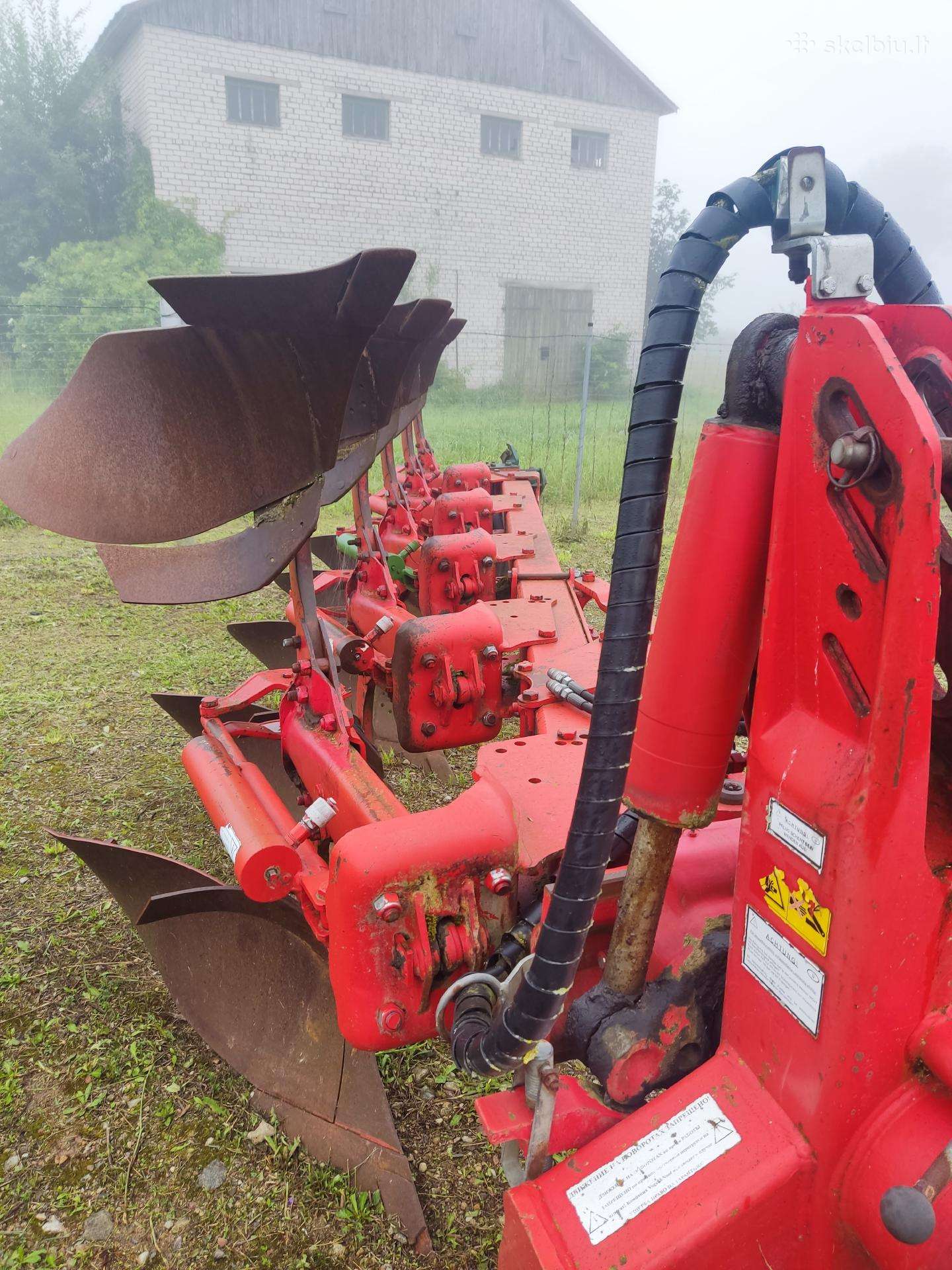 Vögele Noot, ploughs