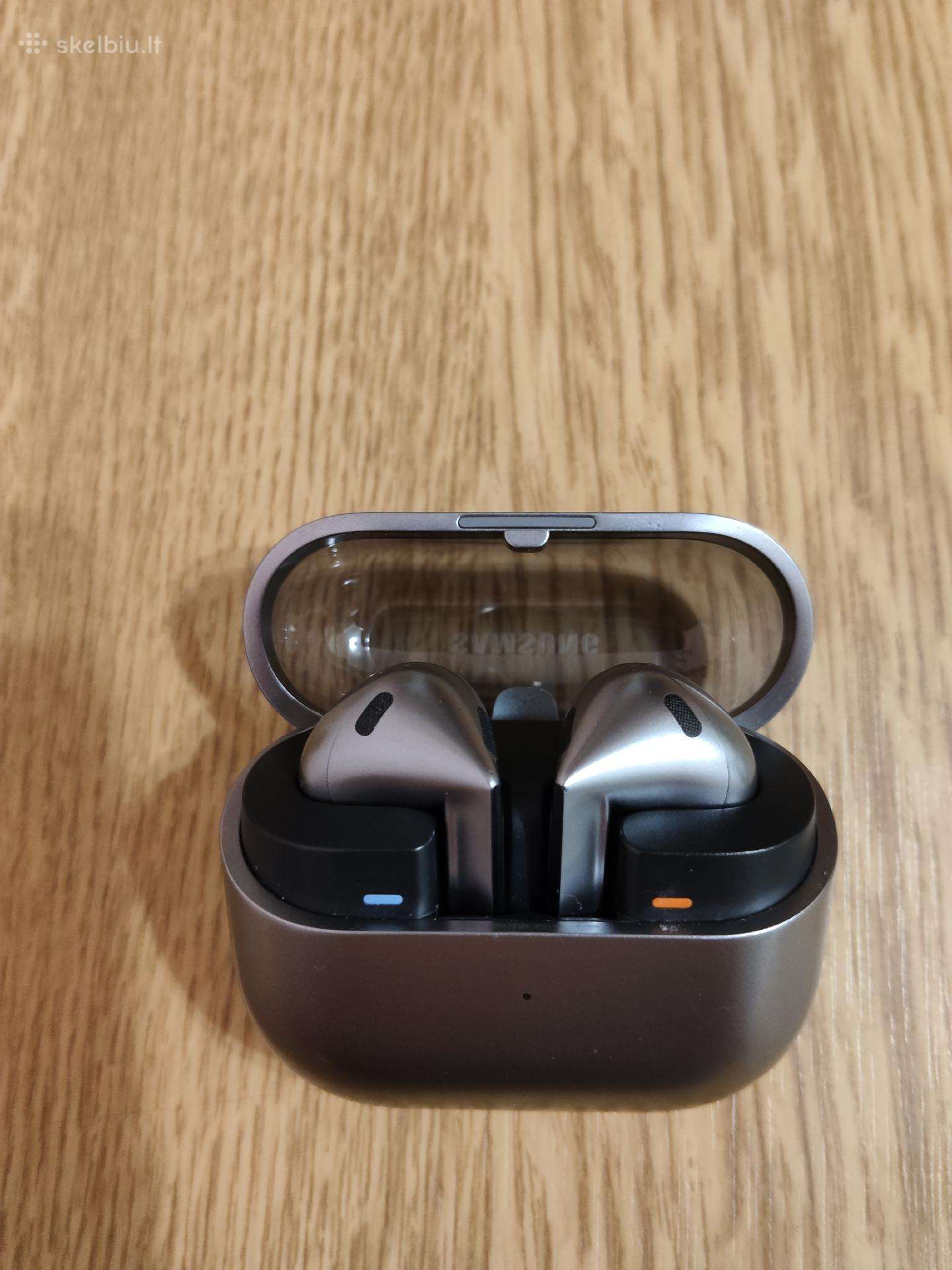 Samsung Galaxy Buds 3 Silver