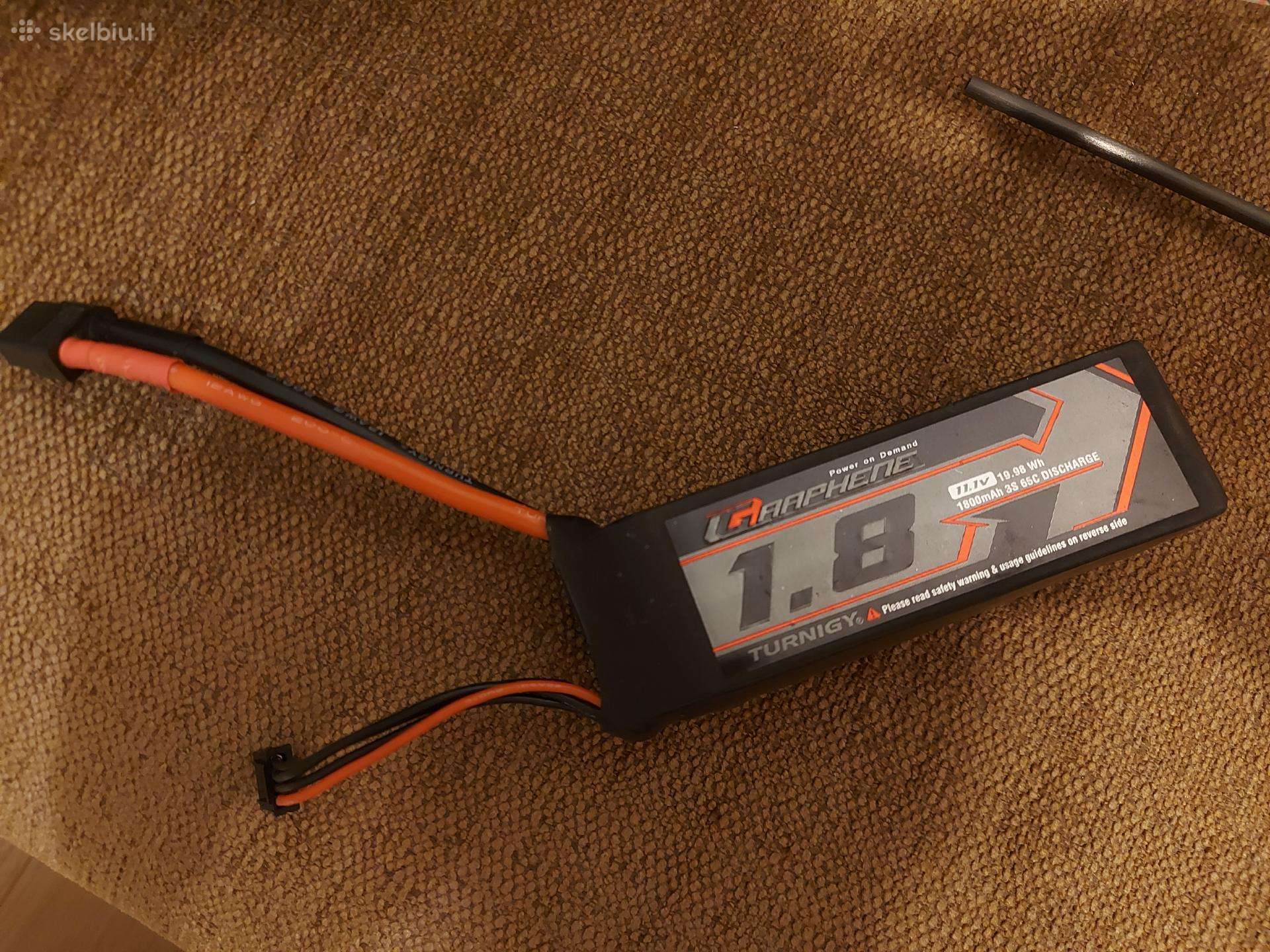 Turnigy 3s 1800mah graphene li-po baterija