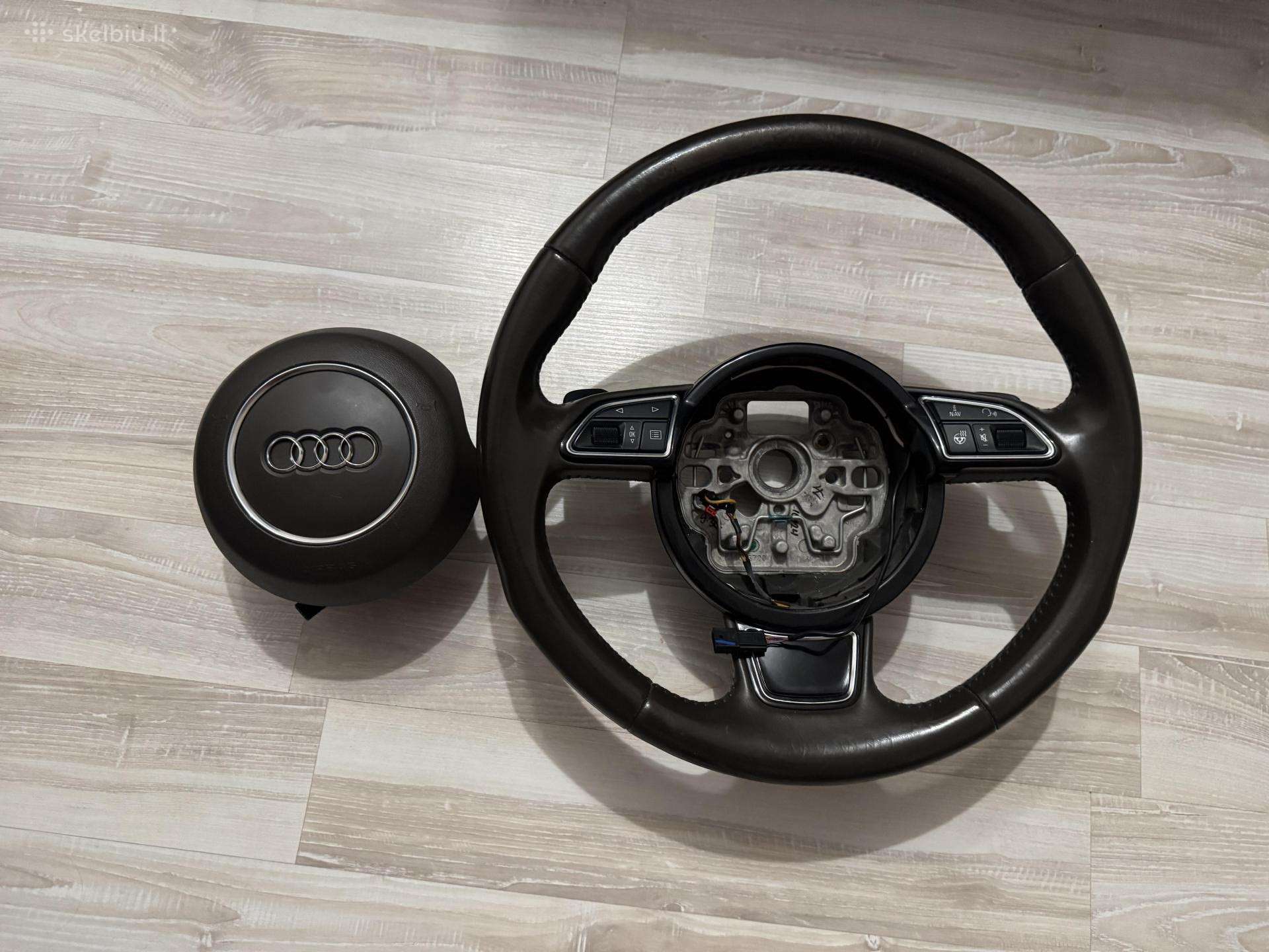 Šildomas, vibruojantis, Audi vairas su Airbag
