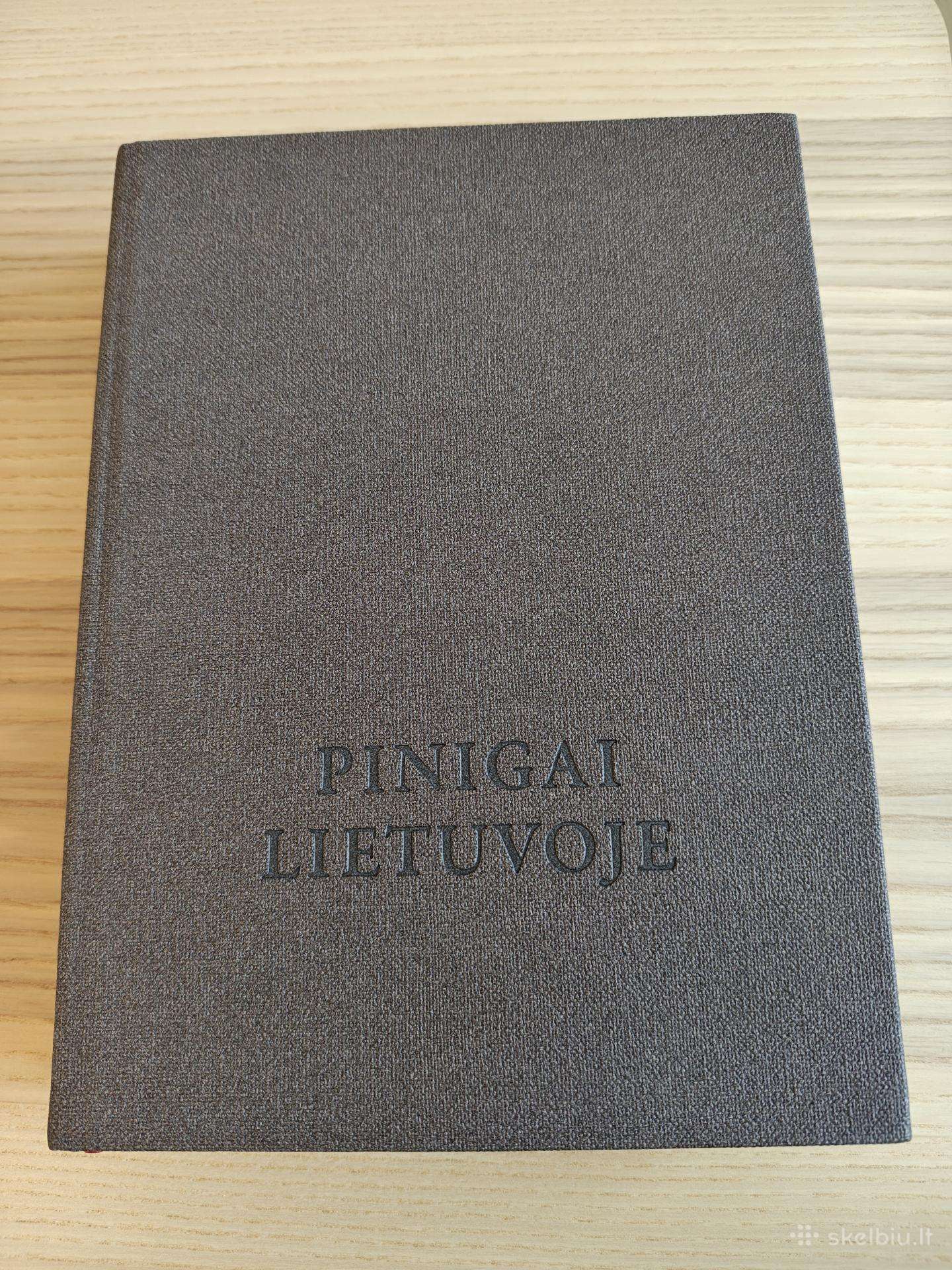 Pinigai Lietuvoje