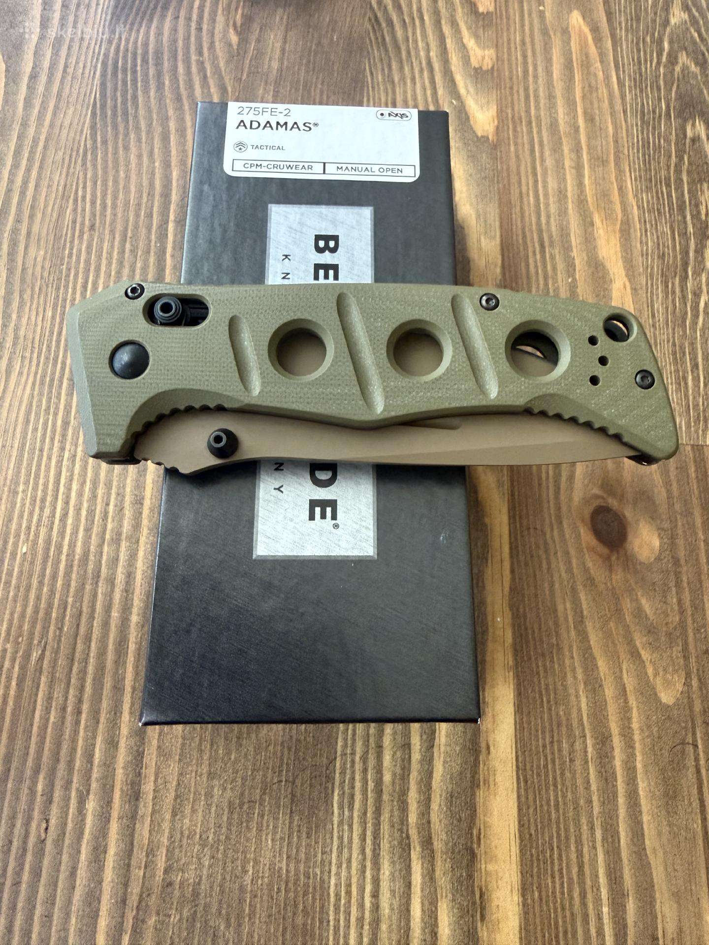 Benchmade Adamas