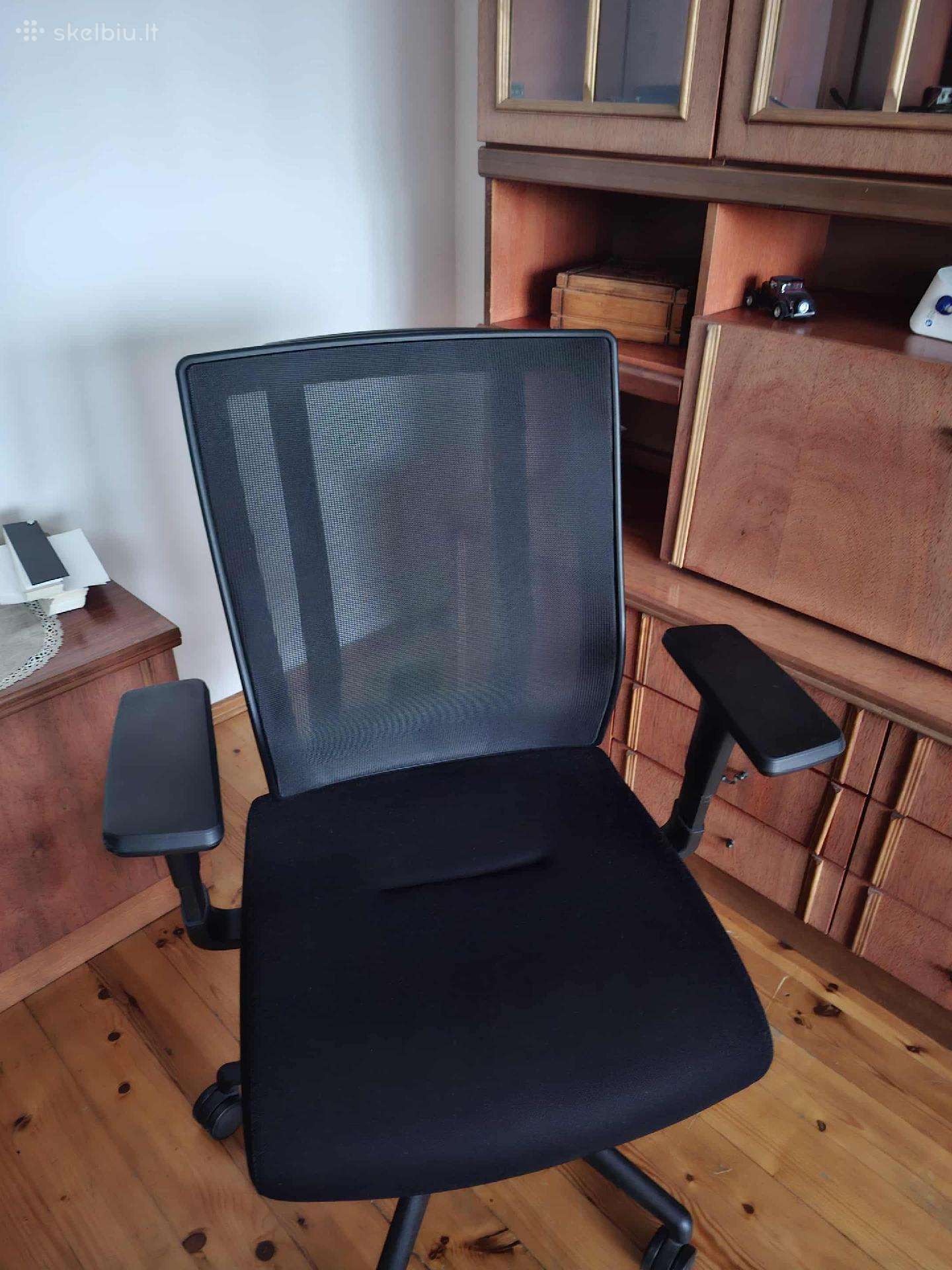 Ergonominė darbo kėdė