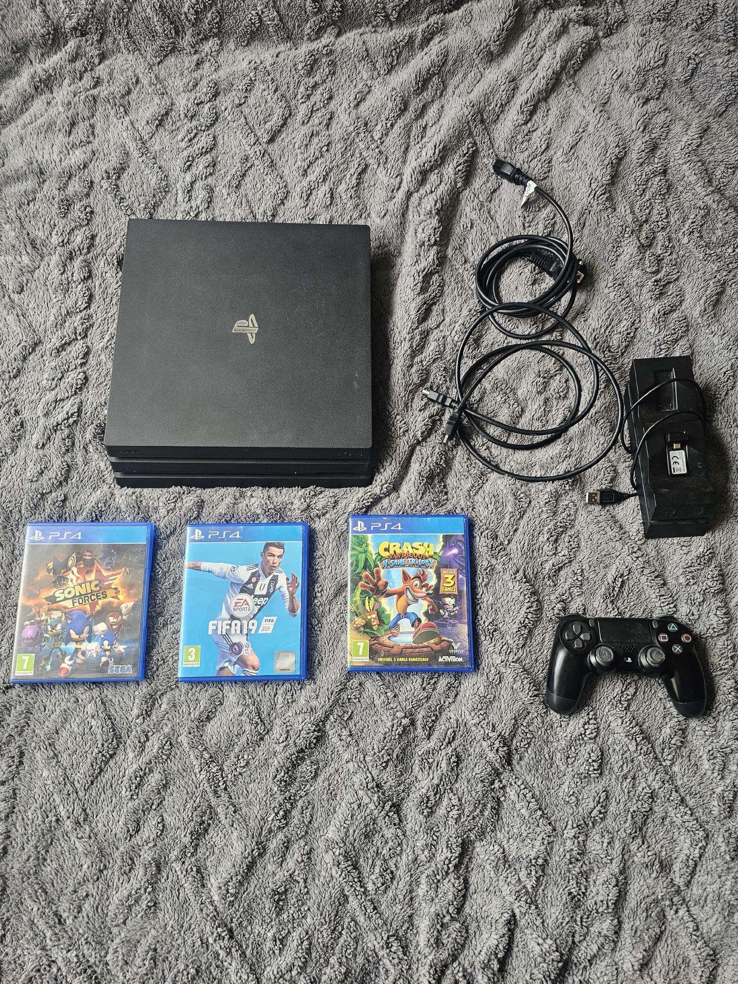 Playstation 4 pro 1tb