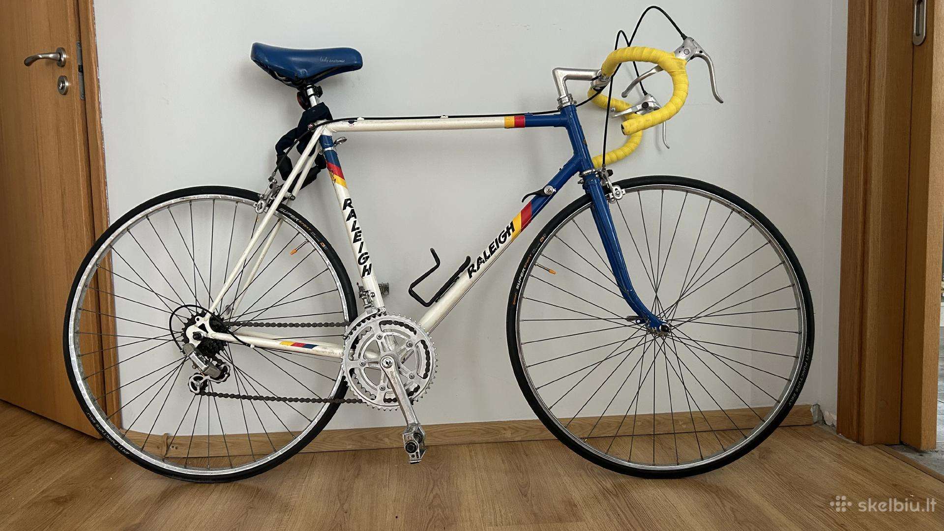 1984 Raleigh Panasonic team colors