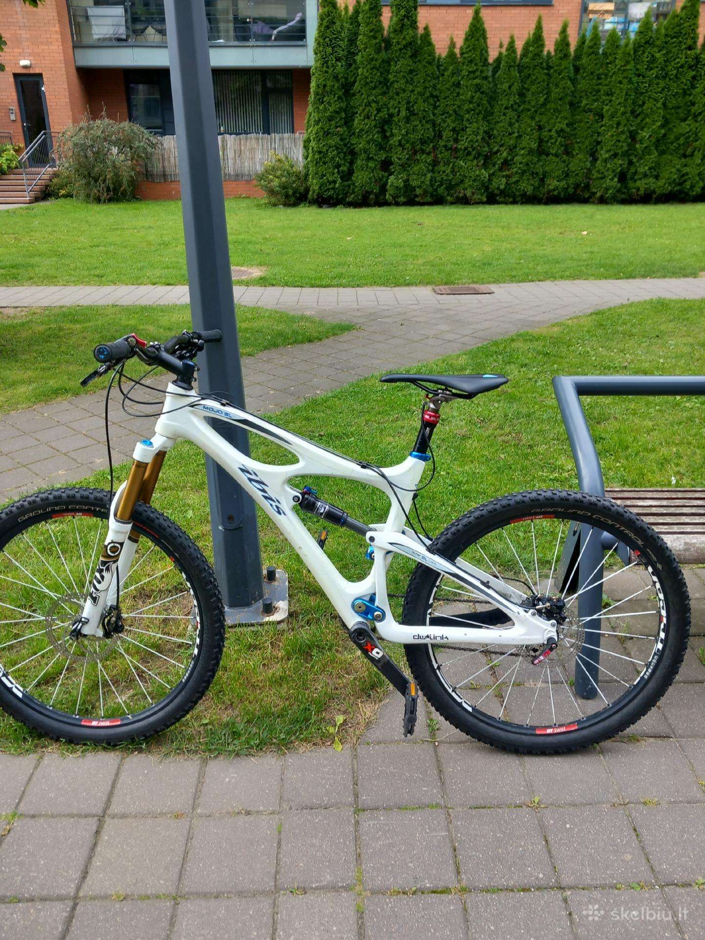 Parduodu pilnos amortizacijos kalnų dviratį Ibis M