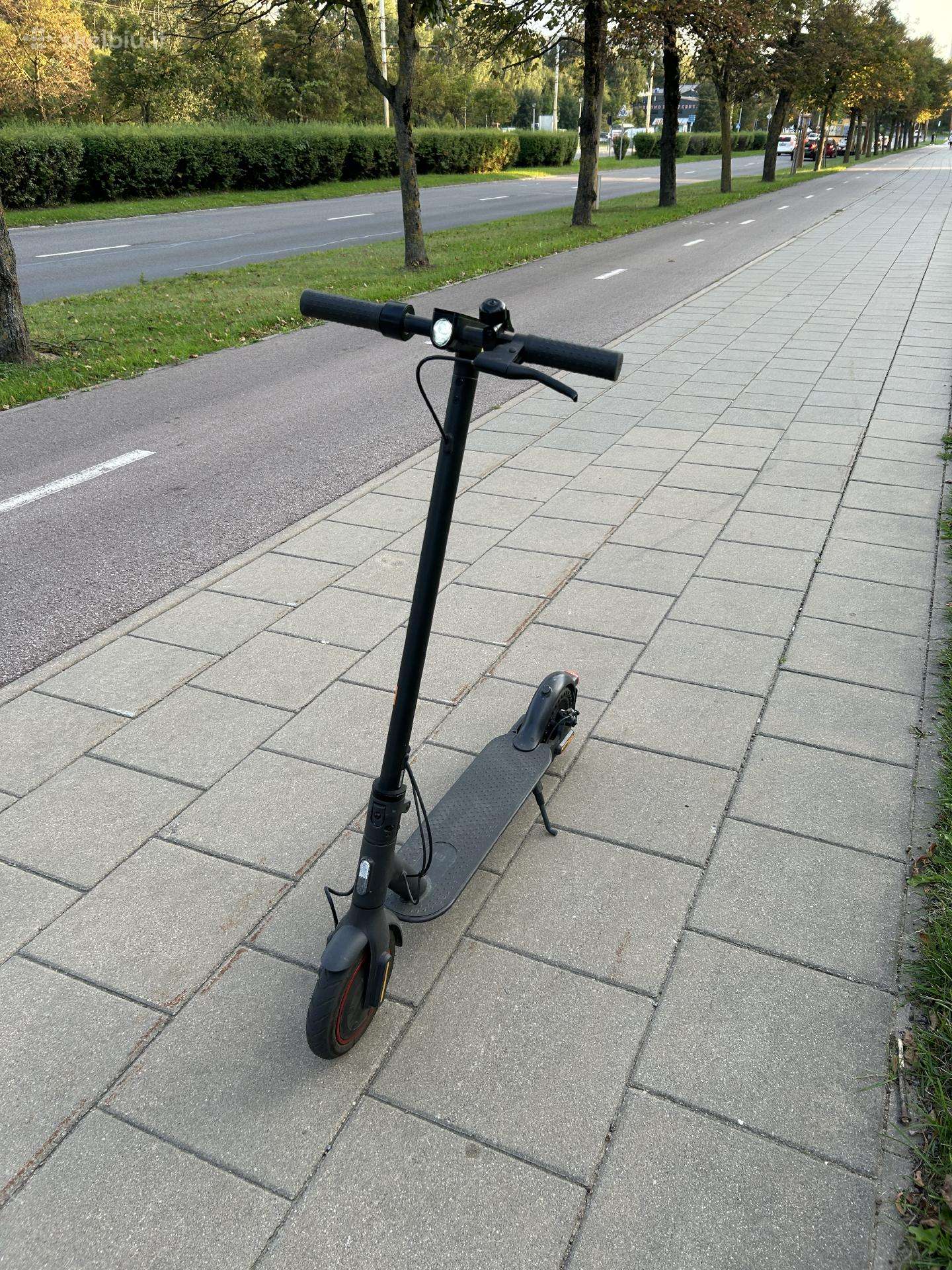 Xiaomi Mi Scooter Pro 2