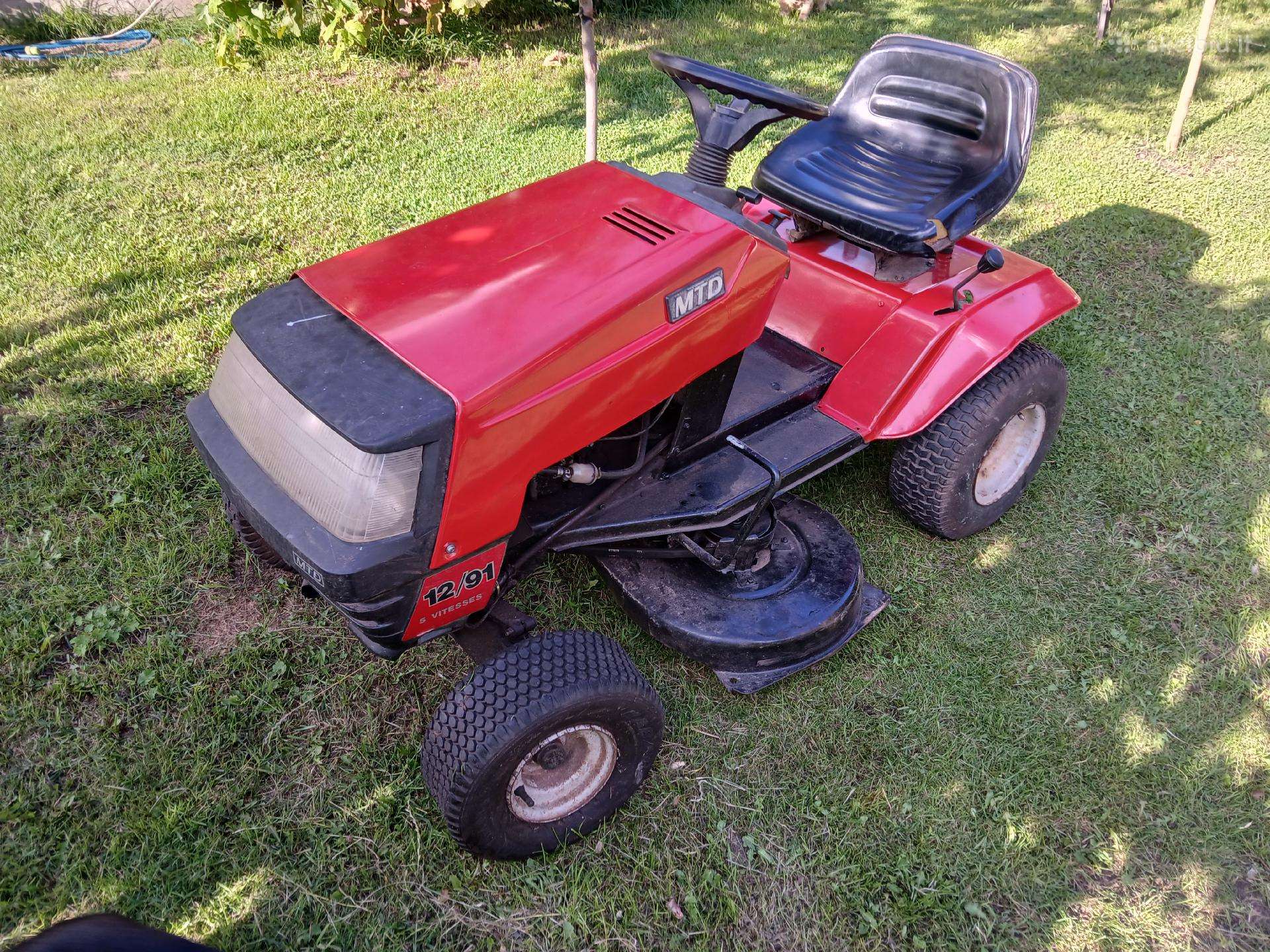 Sodo traktoriukas Mtd
