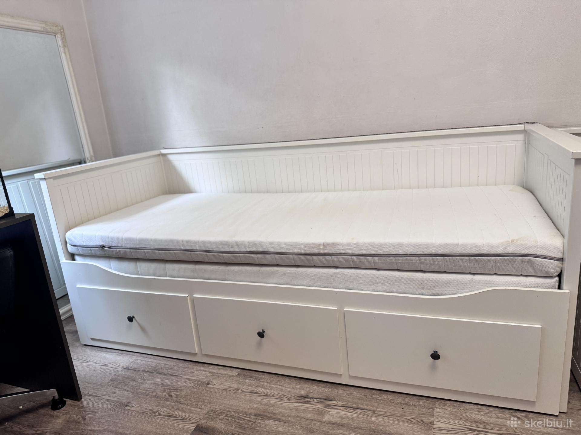 Tvarkinga Hemnes lova is Ikea