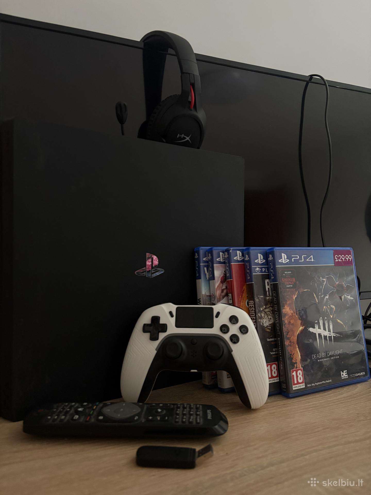 Parduodamas Ps4 1 TB žaidimų konsolės komplektas