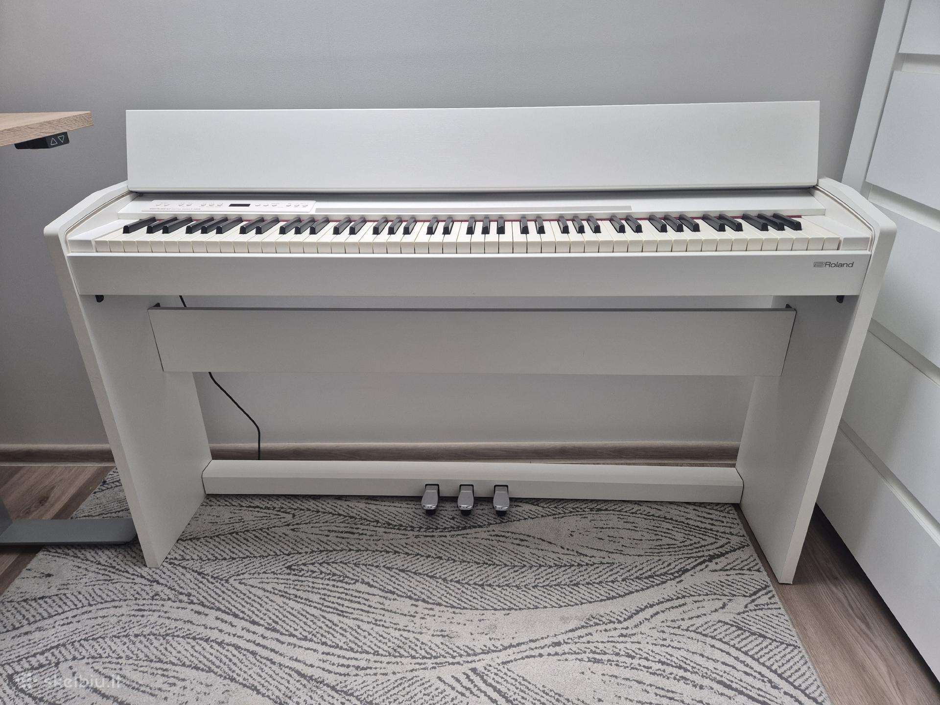 Skaitmeninis pianinas Roland F-140r