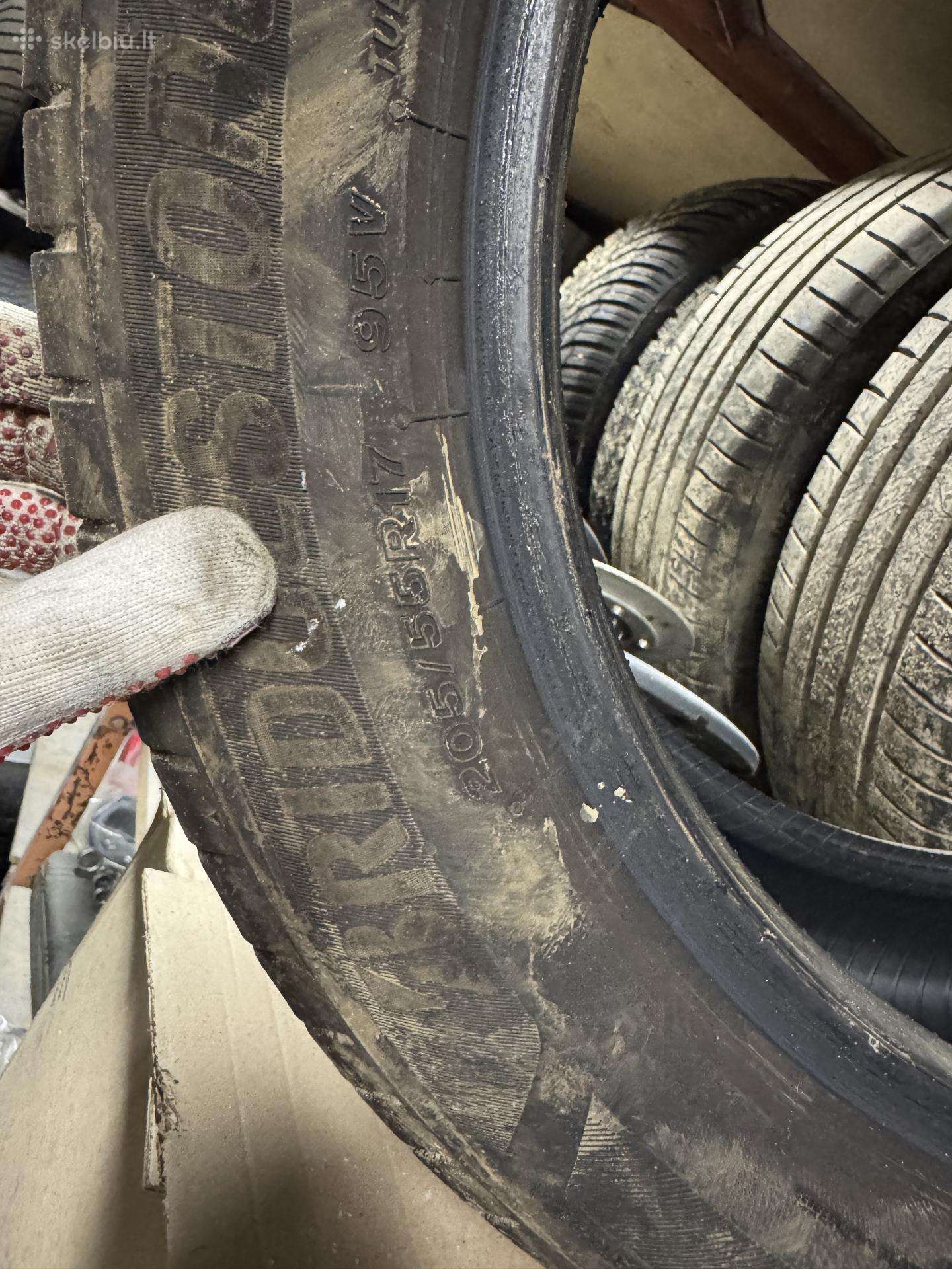 205/55/17 Vasara Bridgestone 4v.