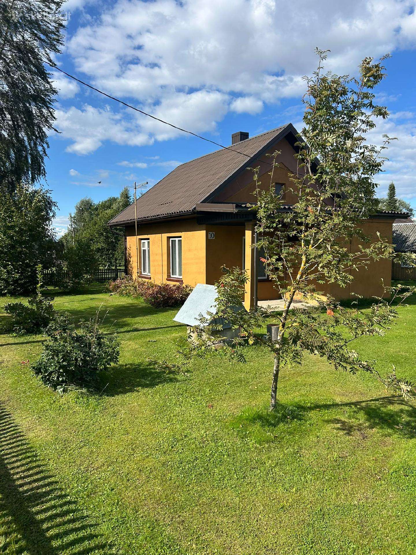 Sodyba su 30a sklypu ir gyvenamuoju namu