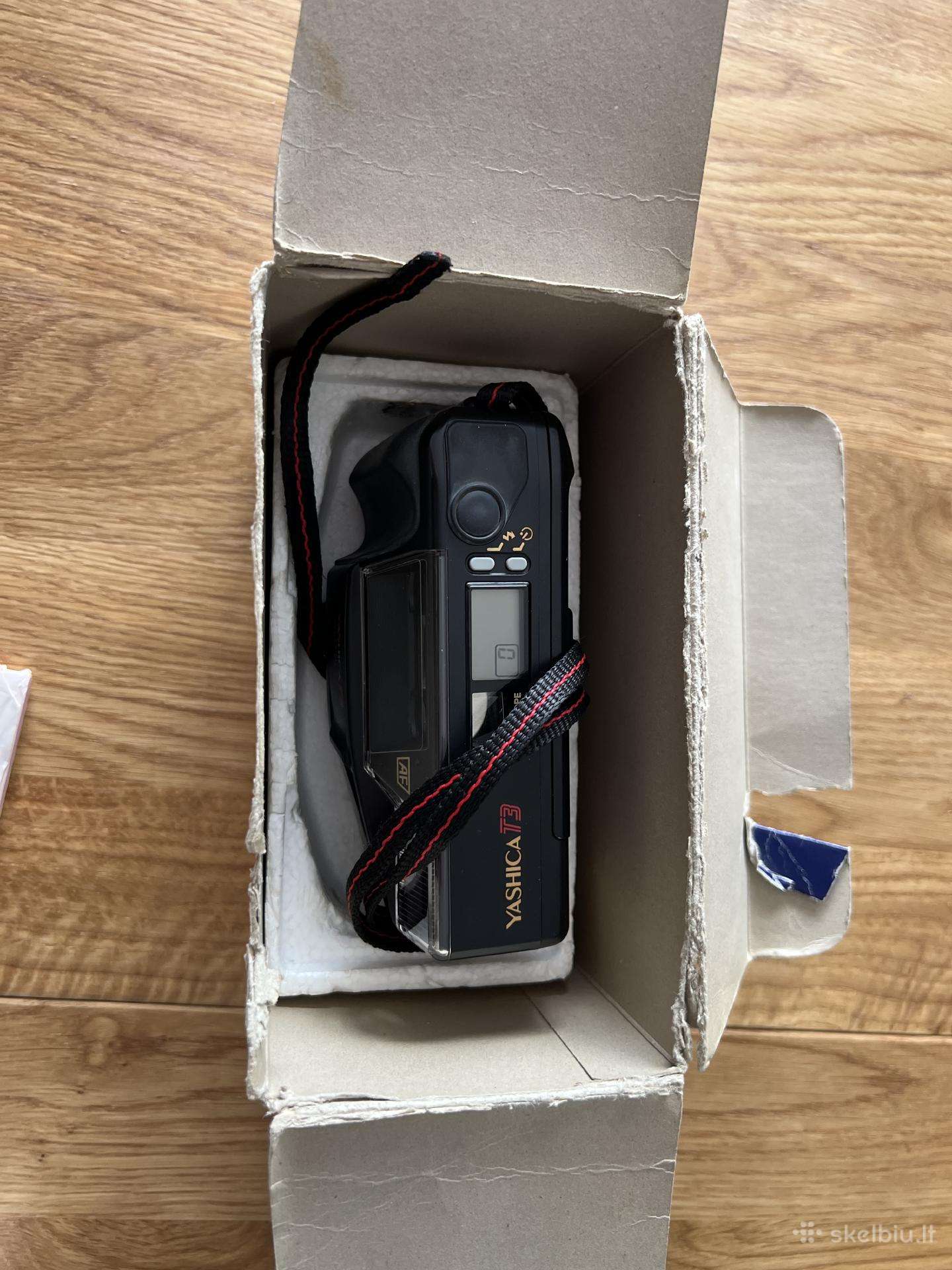 Yashica T3