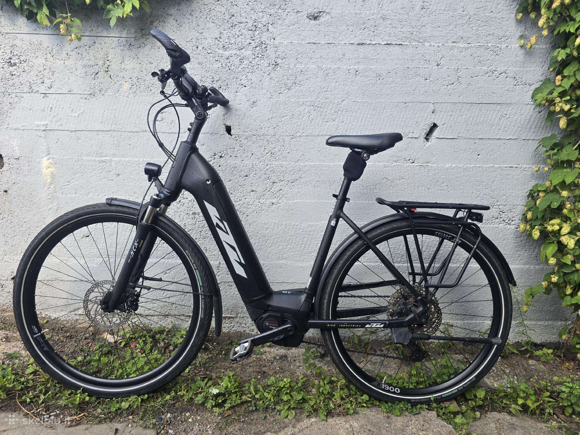 KTM Cento plius