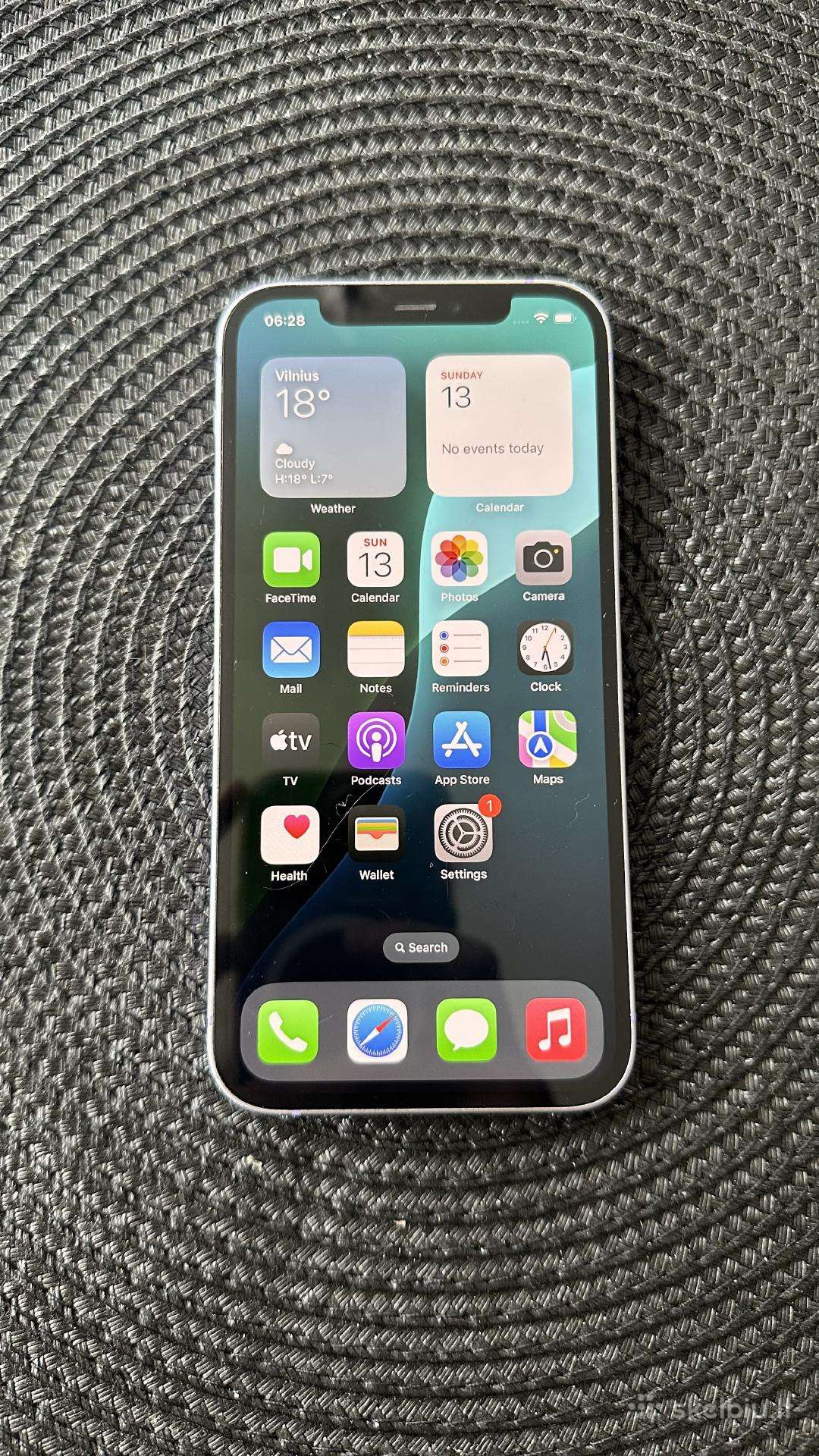 iPhone 12