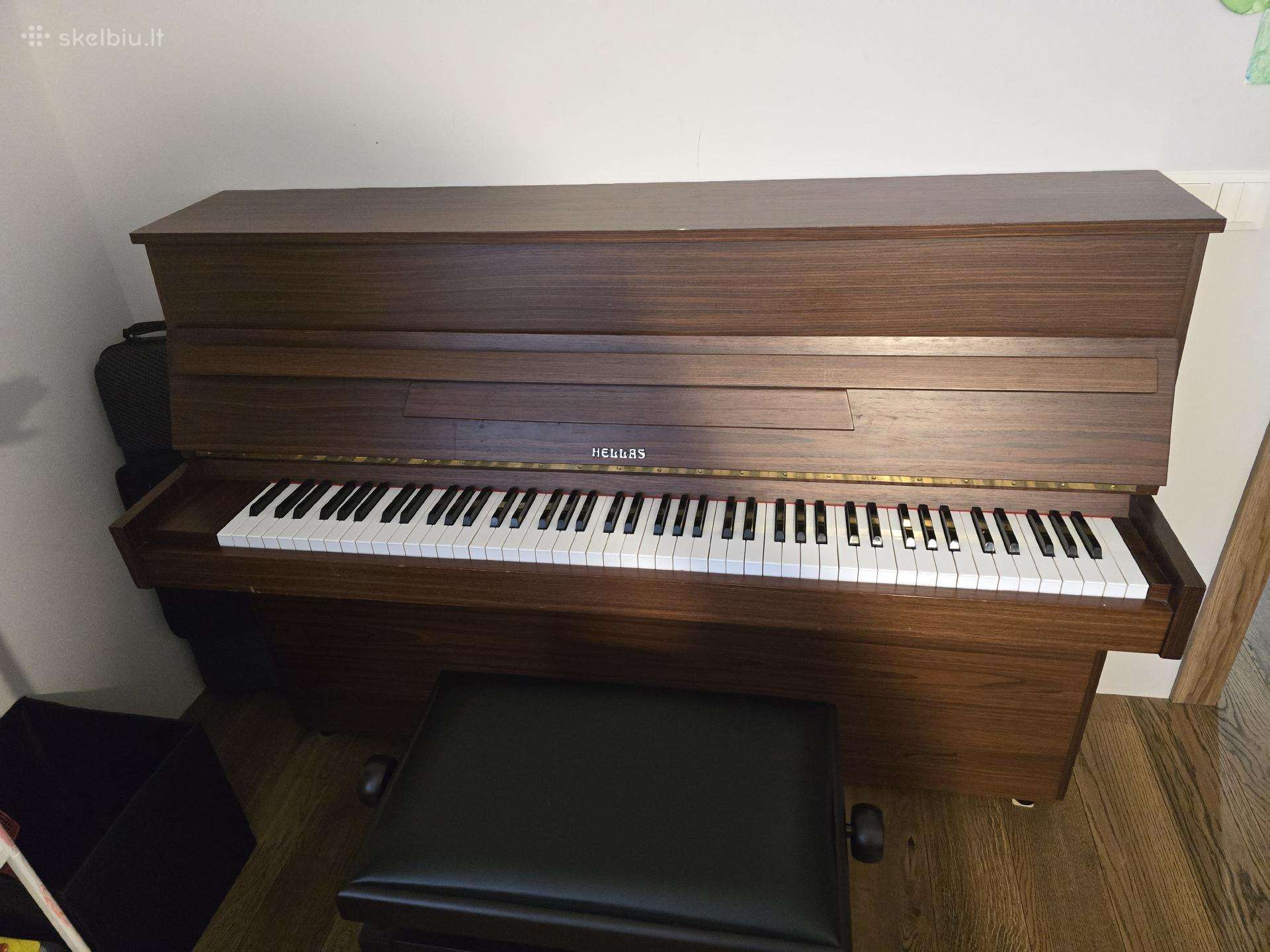 Pianinas Hellas