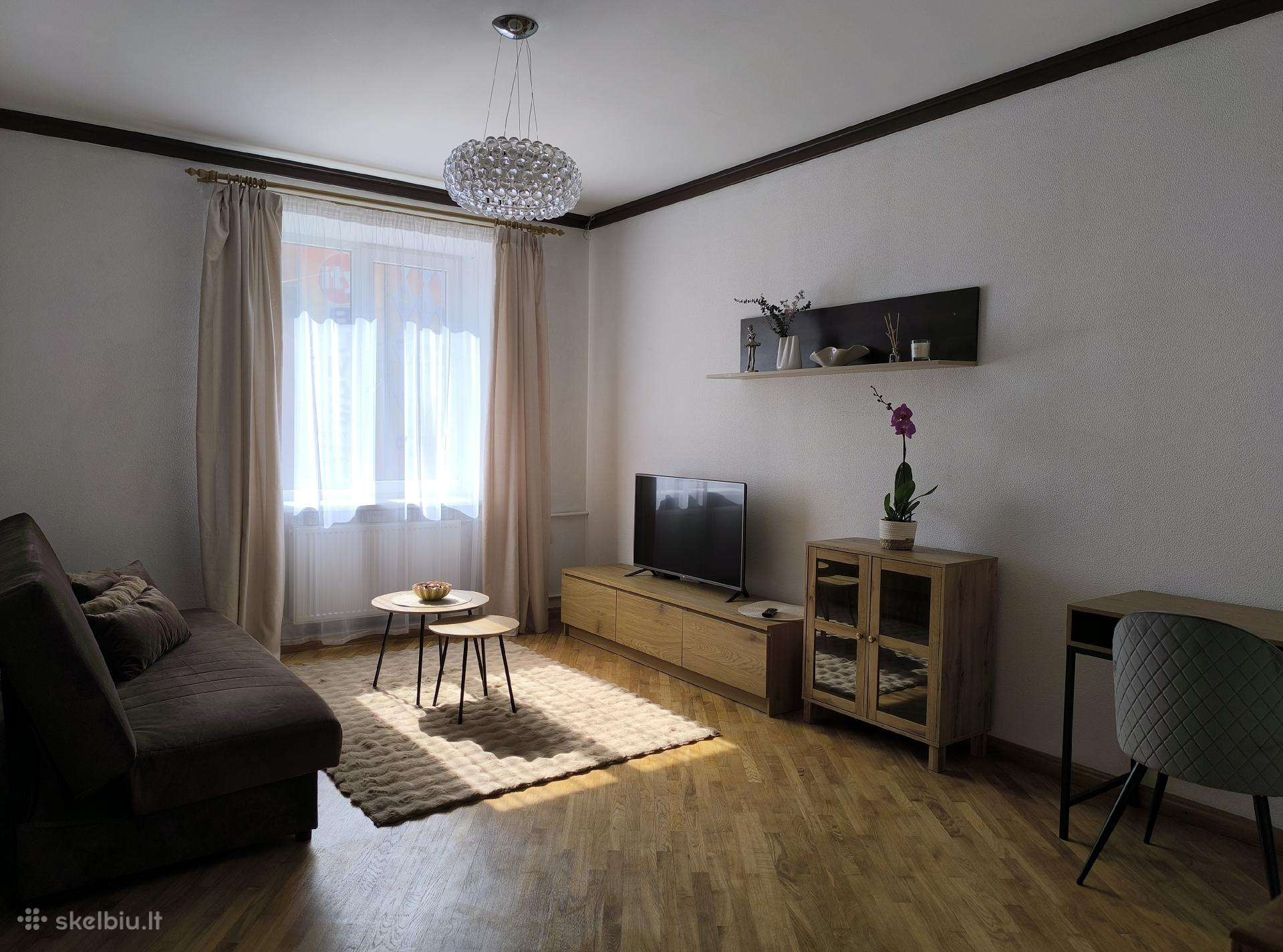 2 kambarių buto nuoma miesto centre