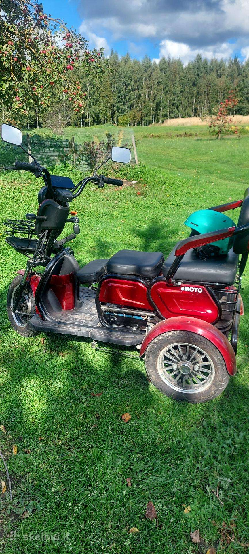 Parduodu triratį motorolerį