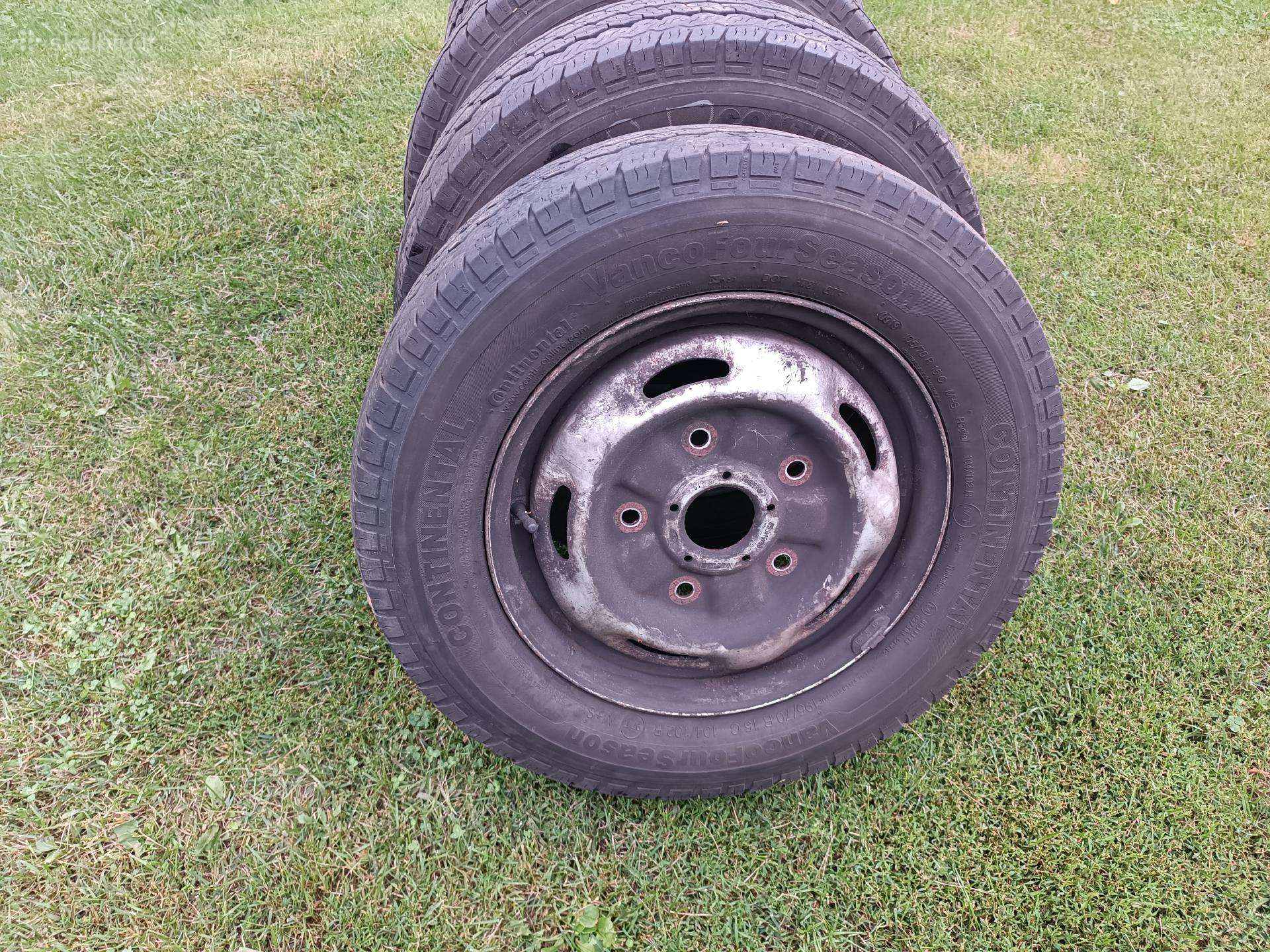 Continental, universalios 195/70 R15