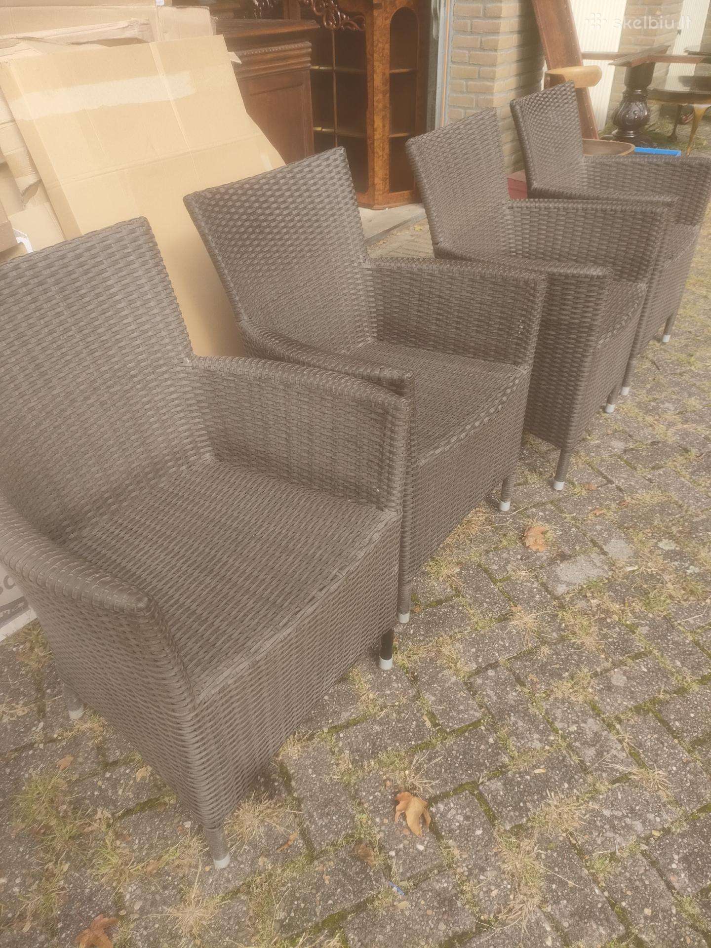 4 lauko kedžių komplektas. Kėdė, kėdės.