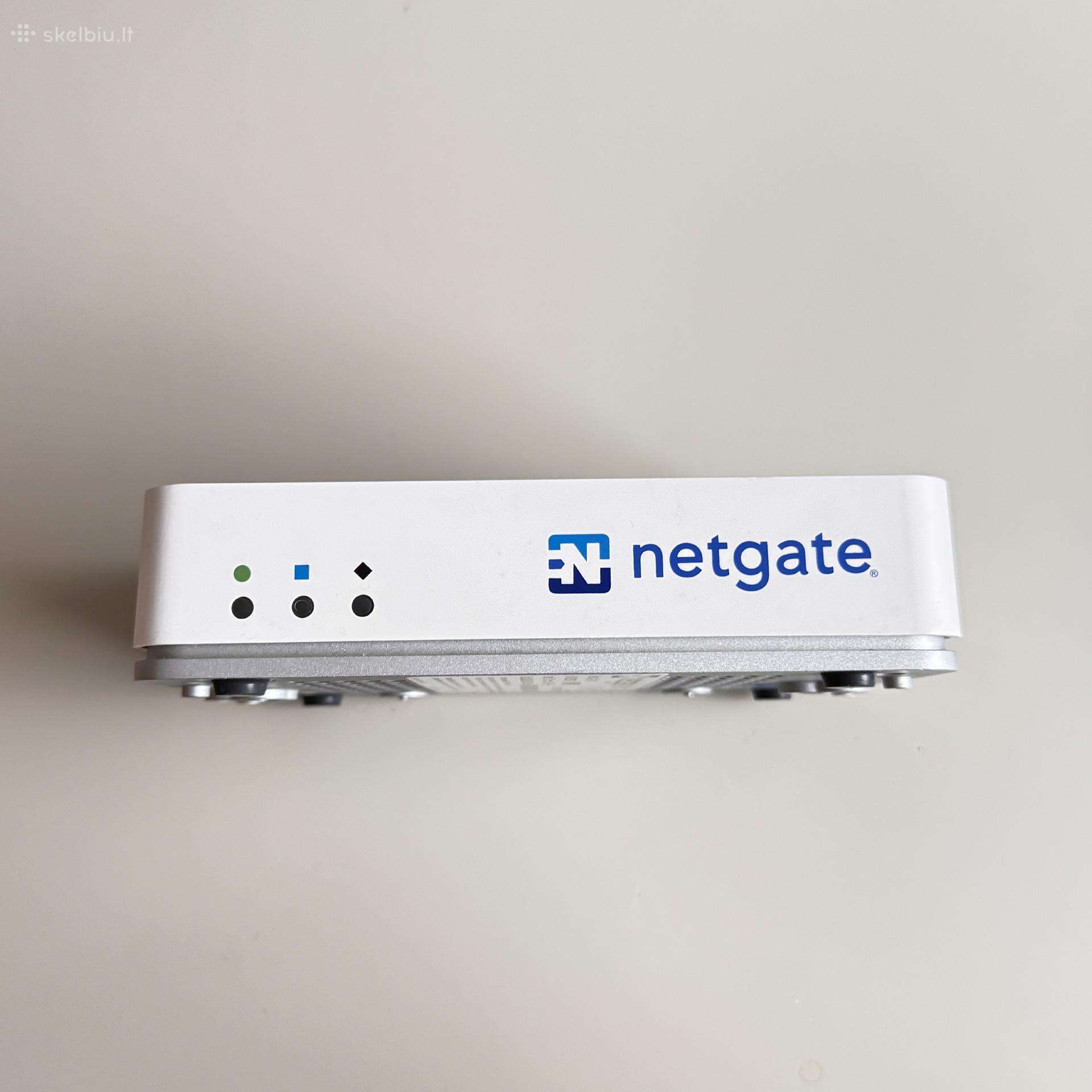 Netgate 2100 su pfsense+