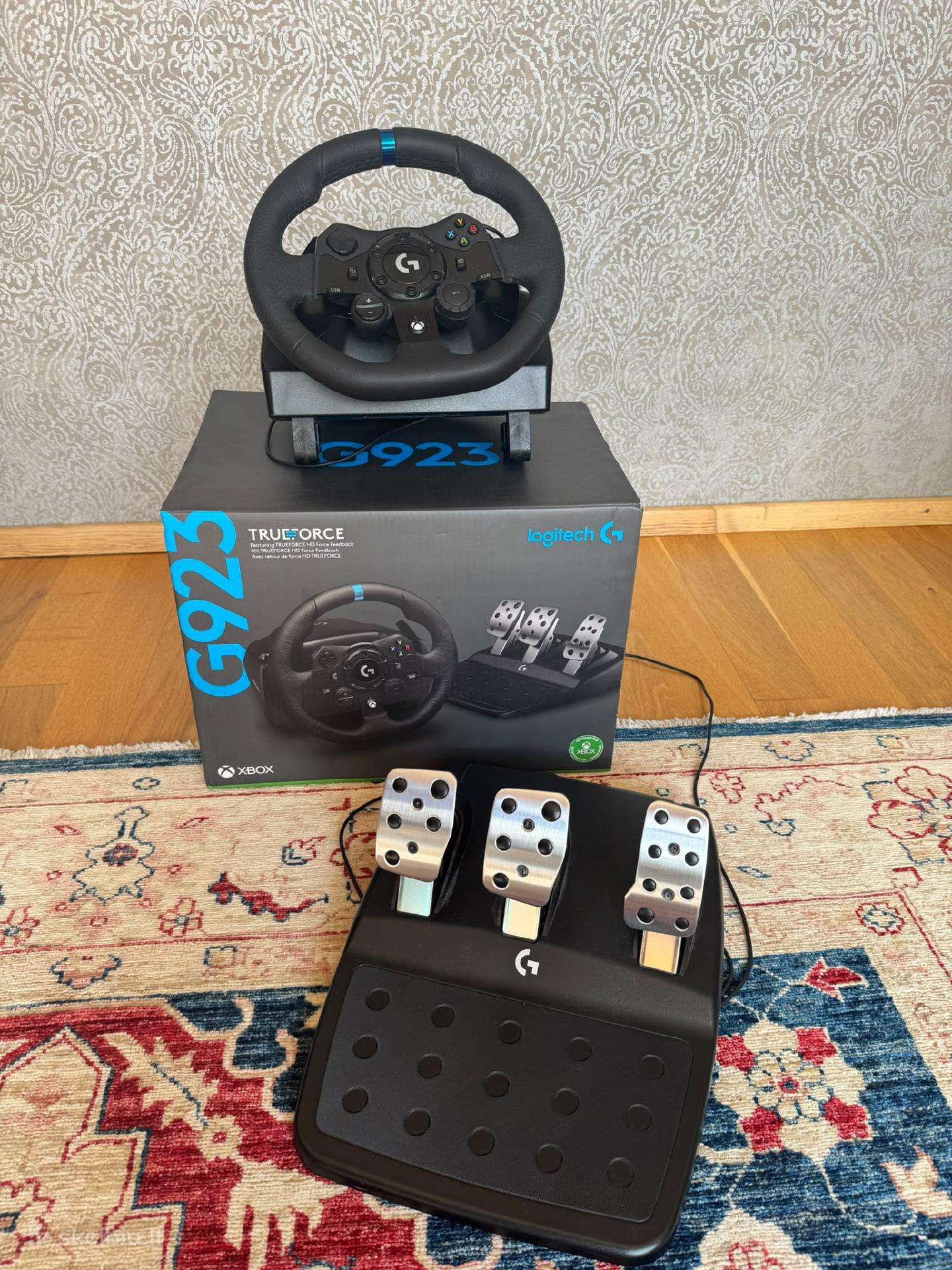 Logitech G923 vairas su pedalais Xbox / Pc