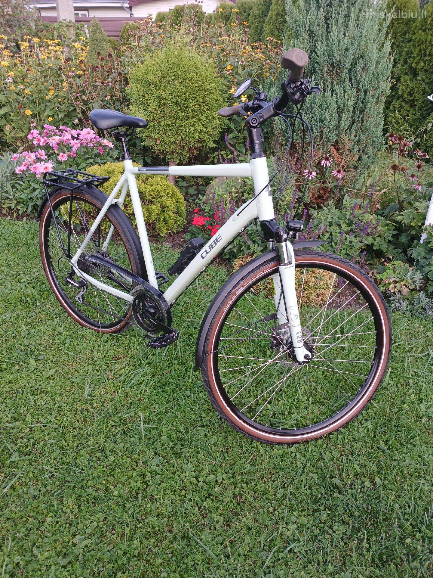 Mountain bike Cube