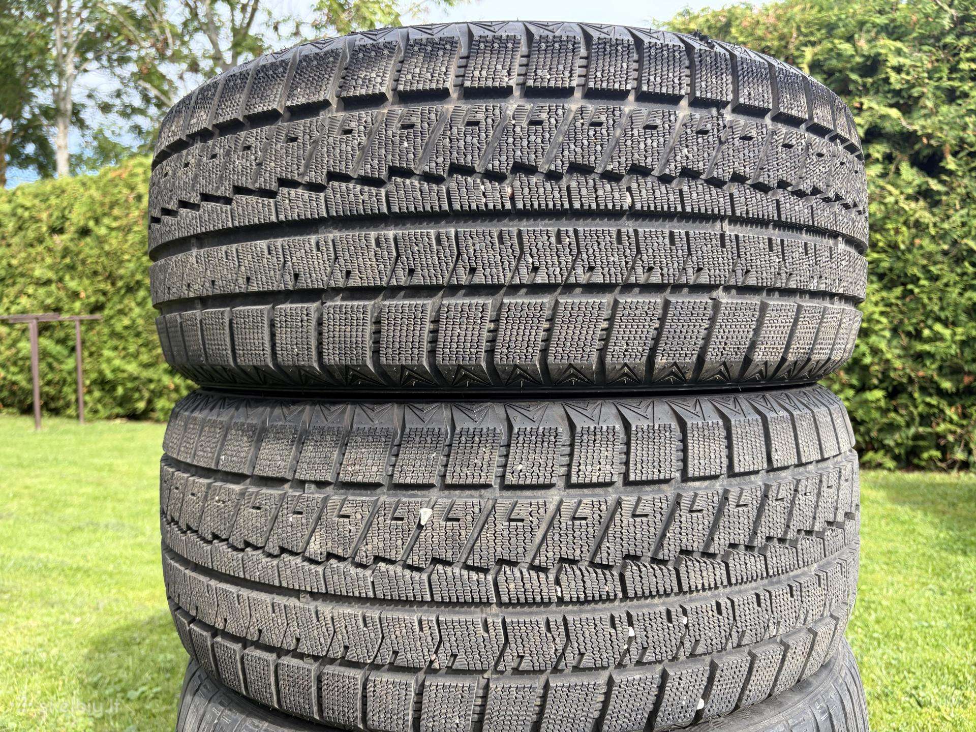 Antares, winter 275/40 R19