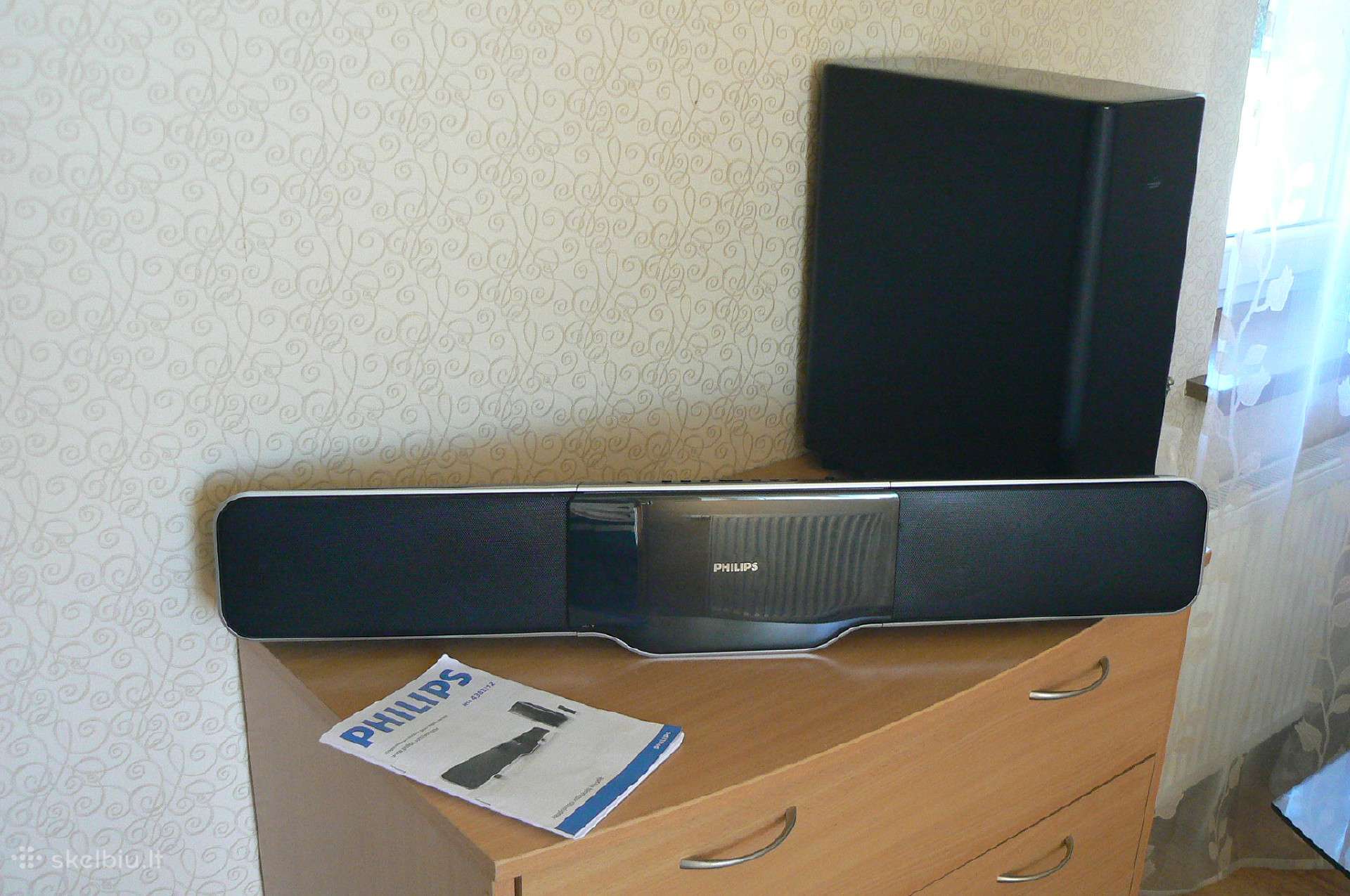 soundbar philips hsb2351