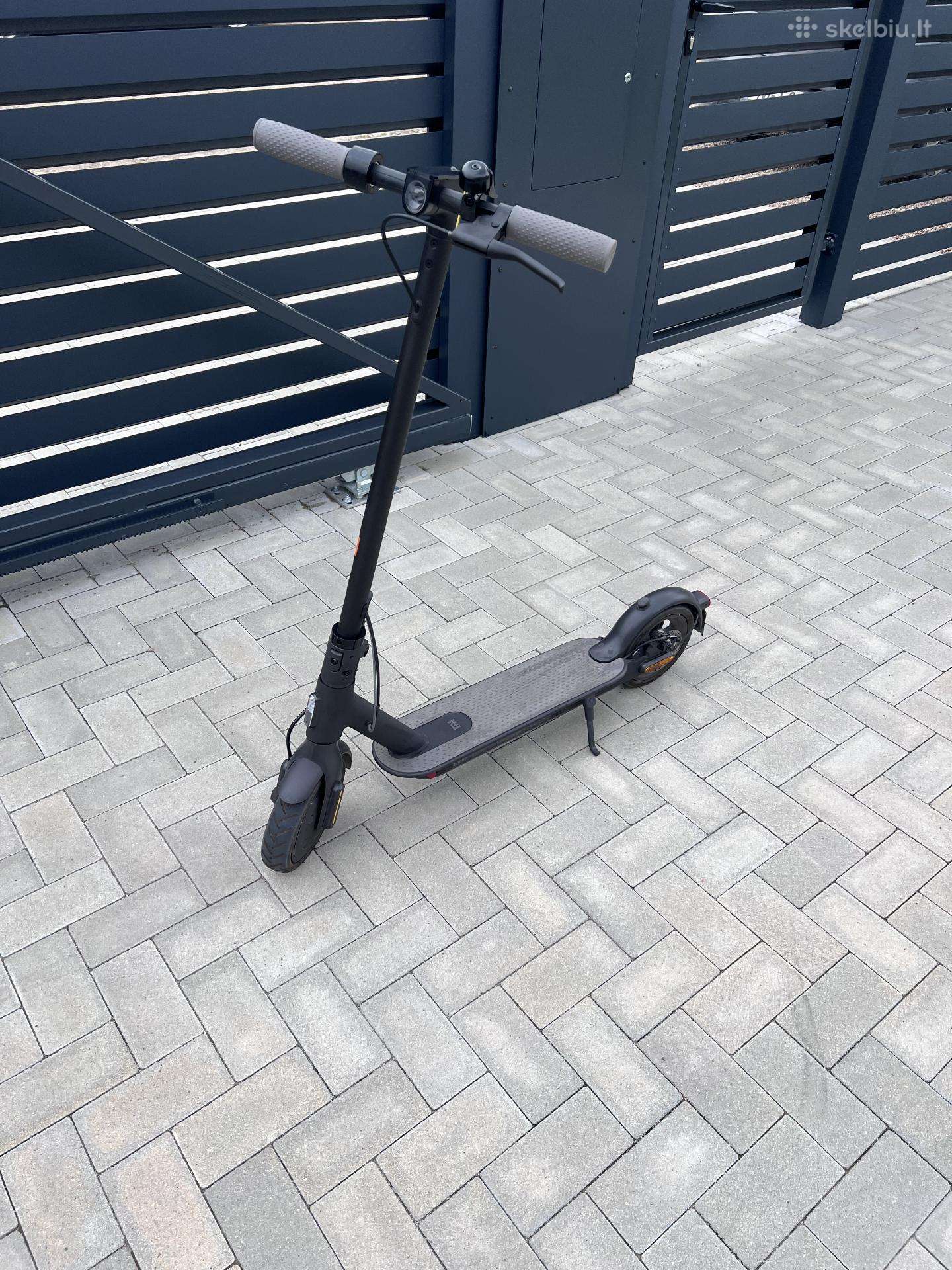 Xiaomi Mi Electric Scooter 1s