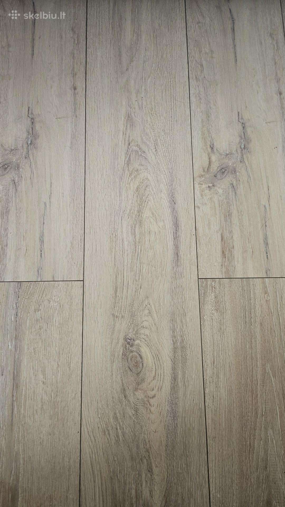 Parduodamas naujas Egger firmos laminatas
