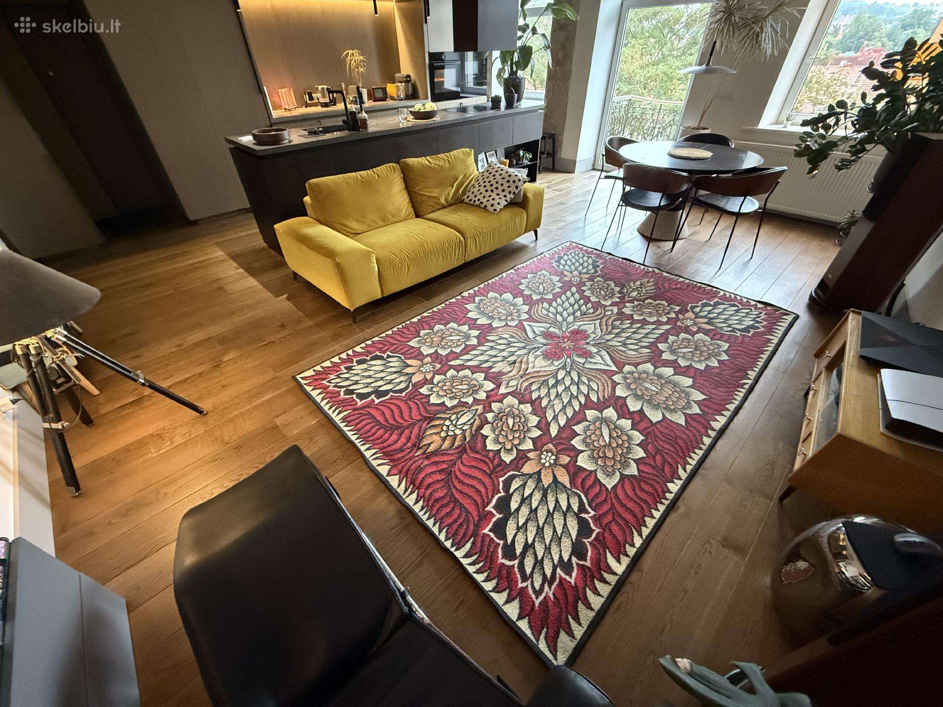 Vintažinis Lentvario kilimų fabriko kilimas