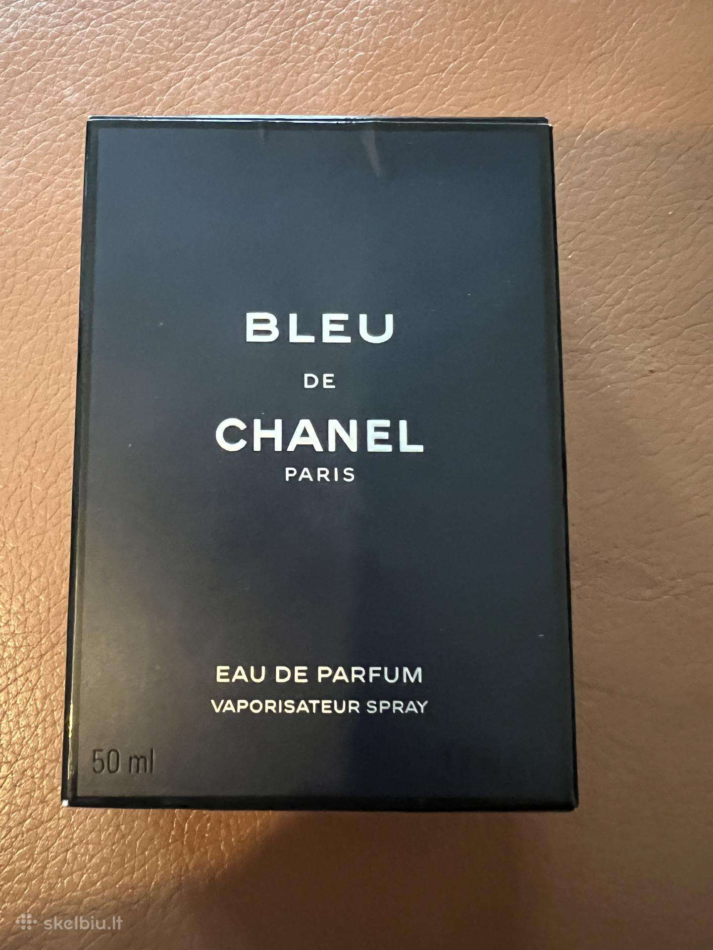 Chanel de blue Paris