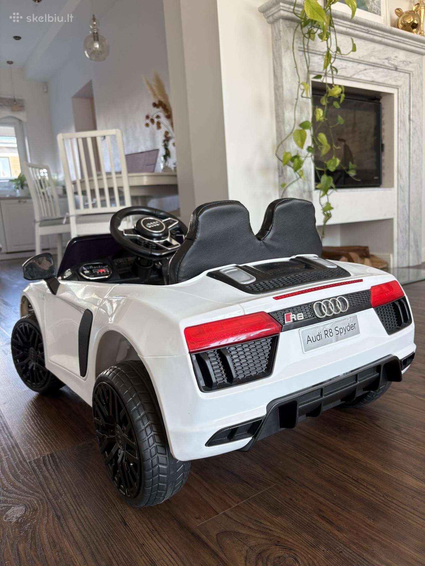 Vaikiška elektrinė mašina/automobilis Audi R8