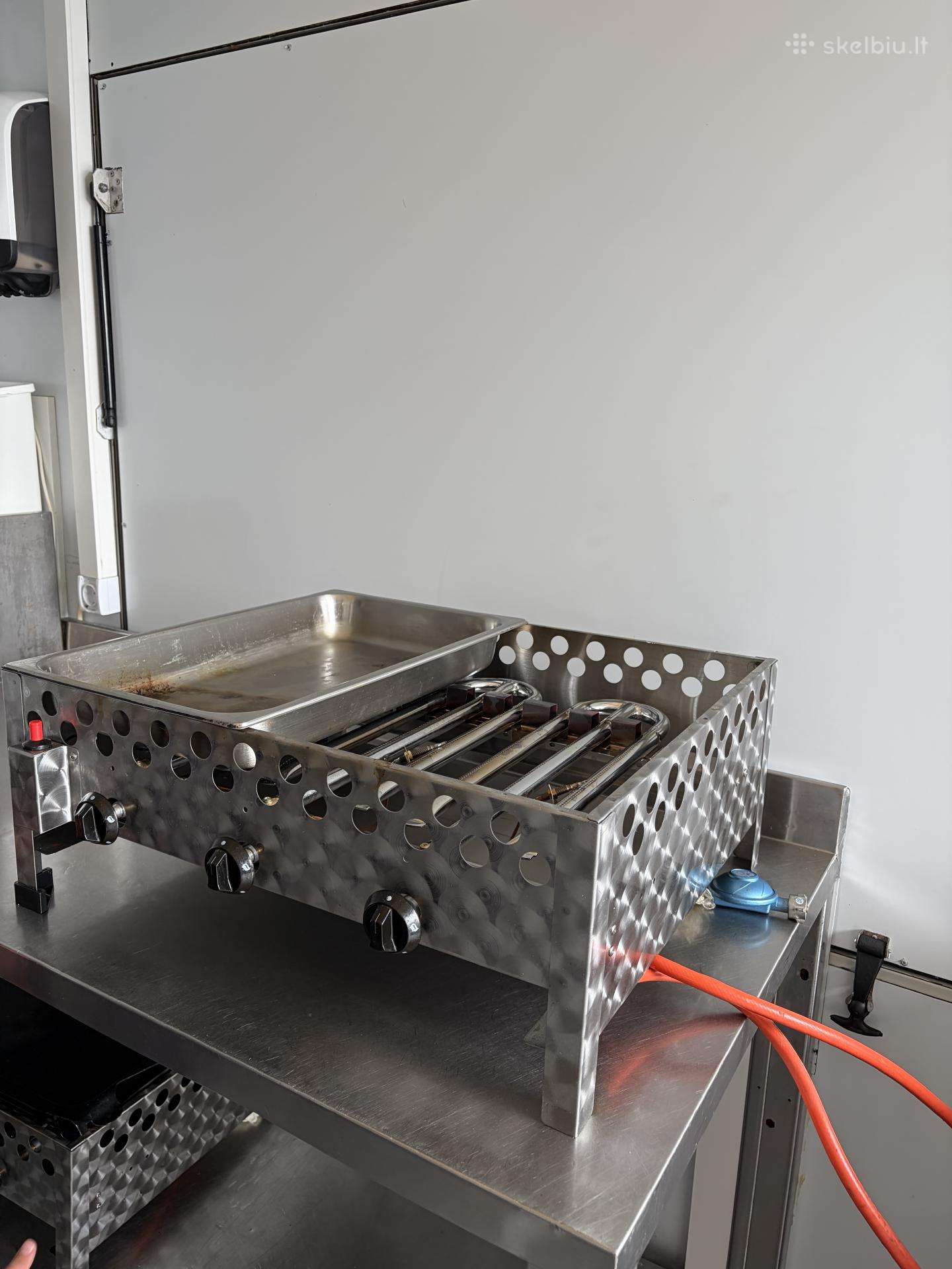3 degiklių dujinis grilius / Beefer – 12 kw