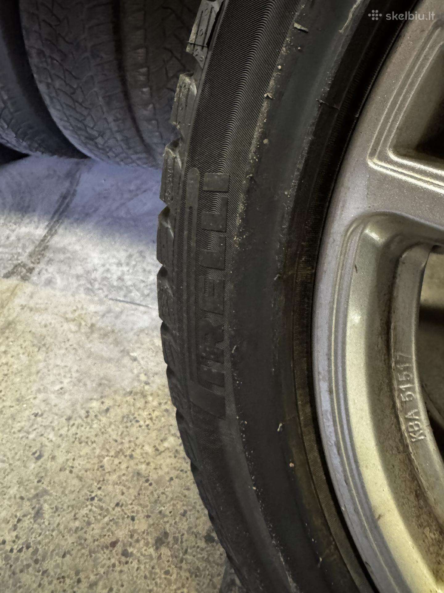 Pirelli, зимние 225/50 R17