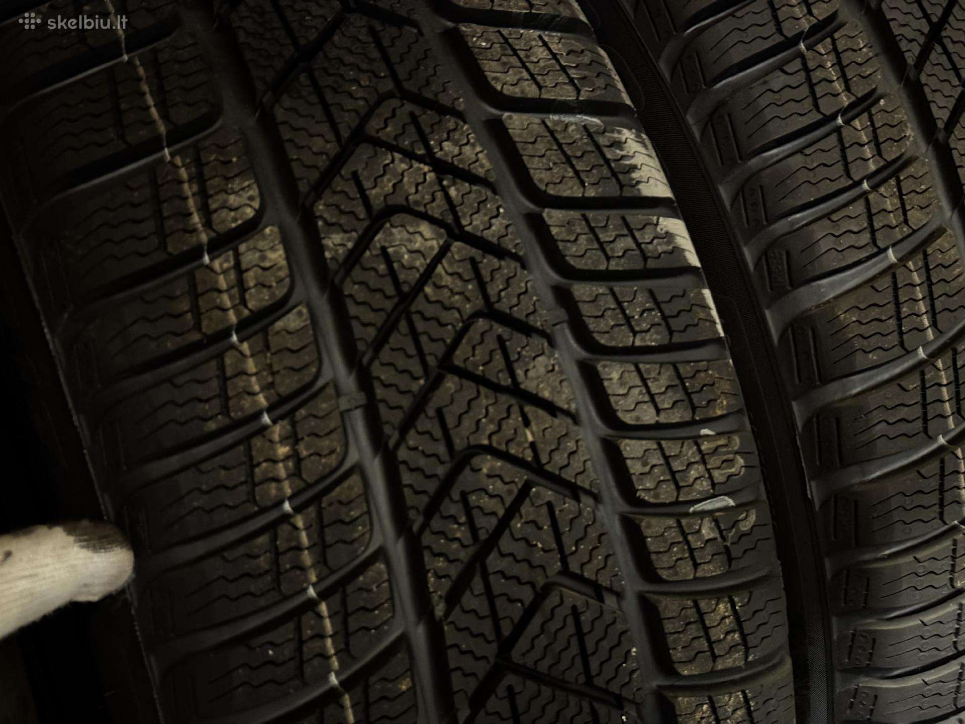 Pirelli, зимние 225/50 R17