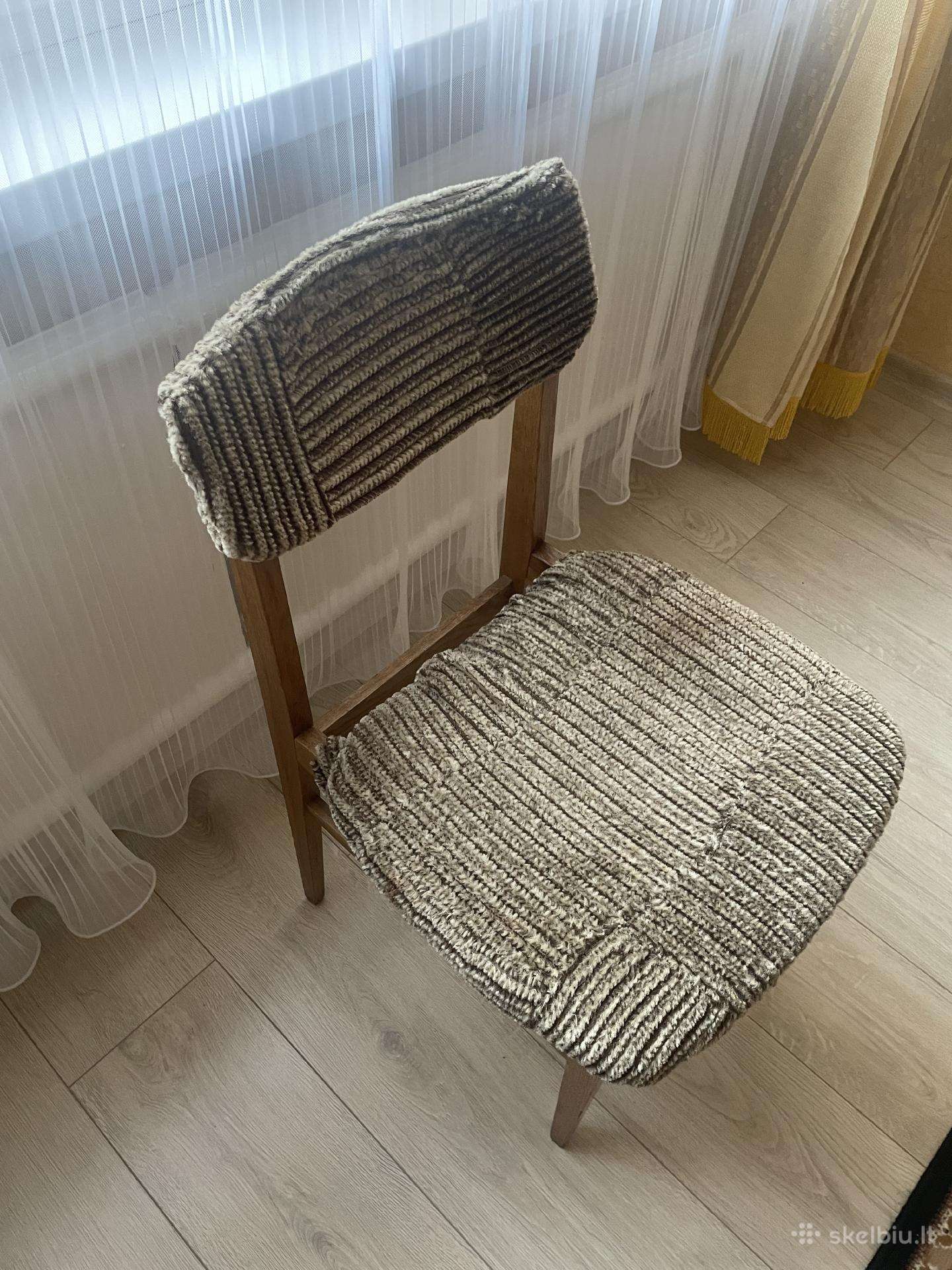 Kėdžių sėdynių pervilkimas