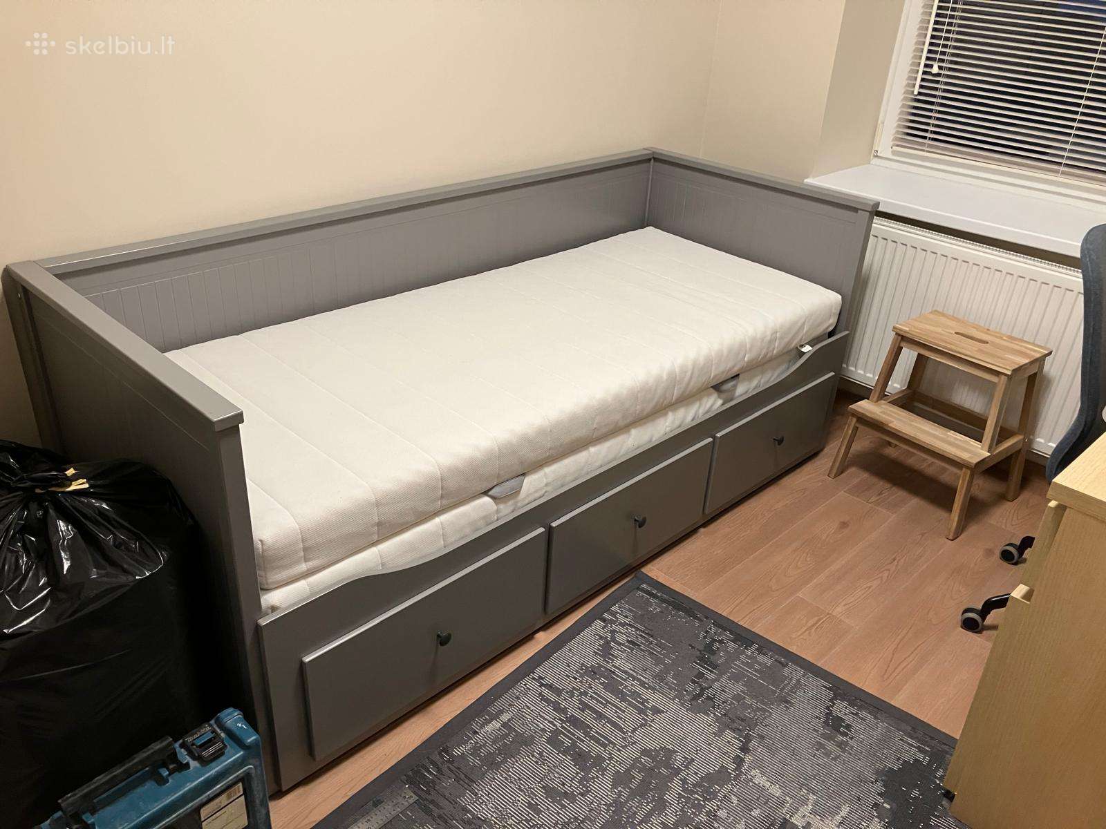 Nauja Ikea Hemnes kušetė su dviem čiužiniais