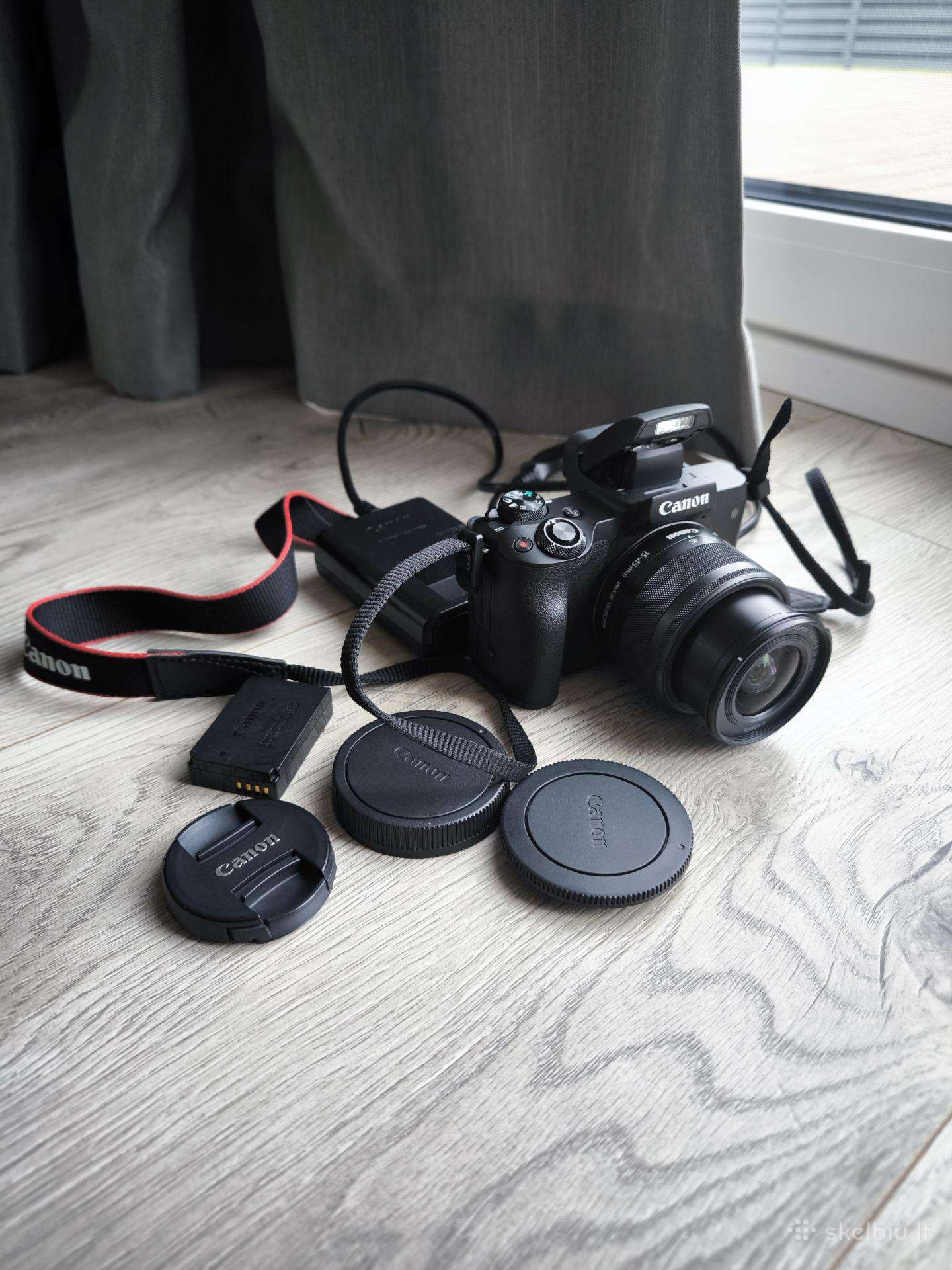 Canon m50