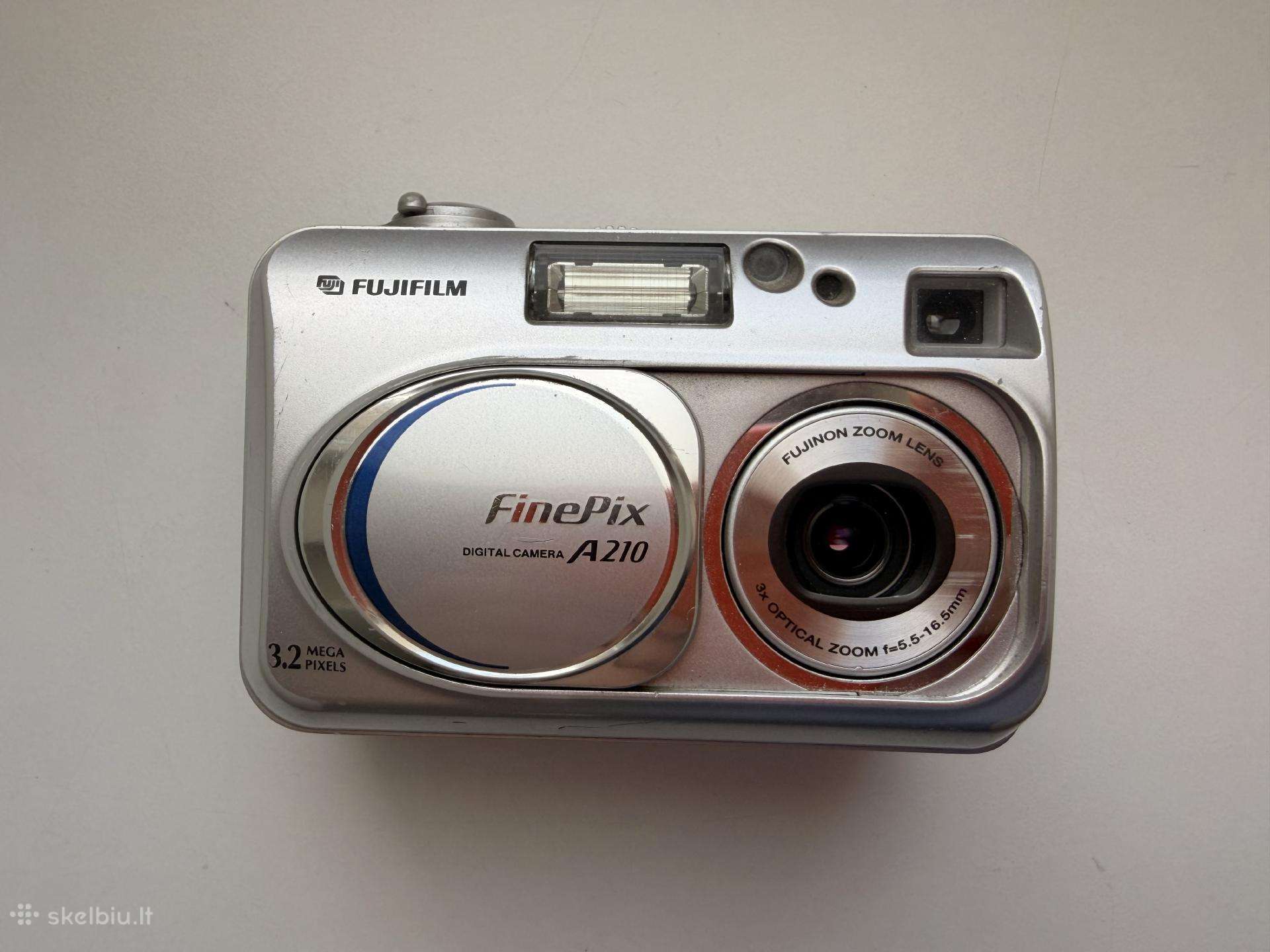 Fujifilm Finepix A210 retro skaitmeninė kamera
