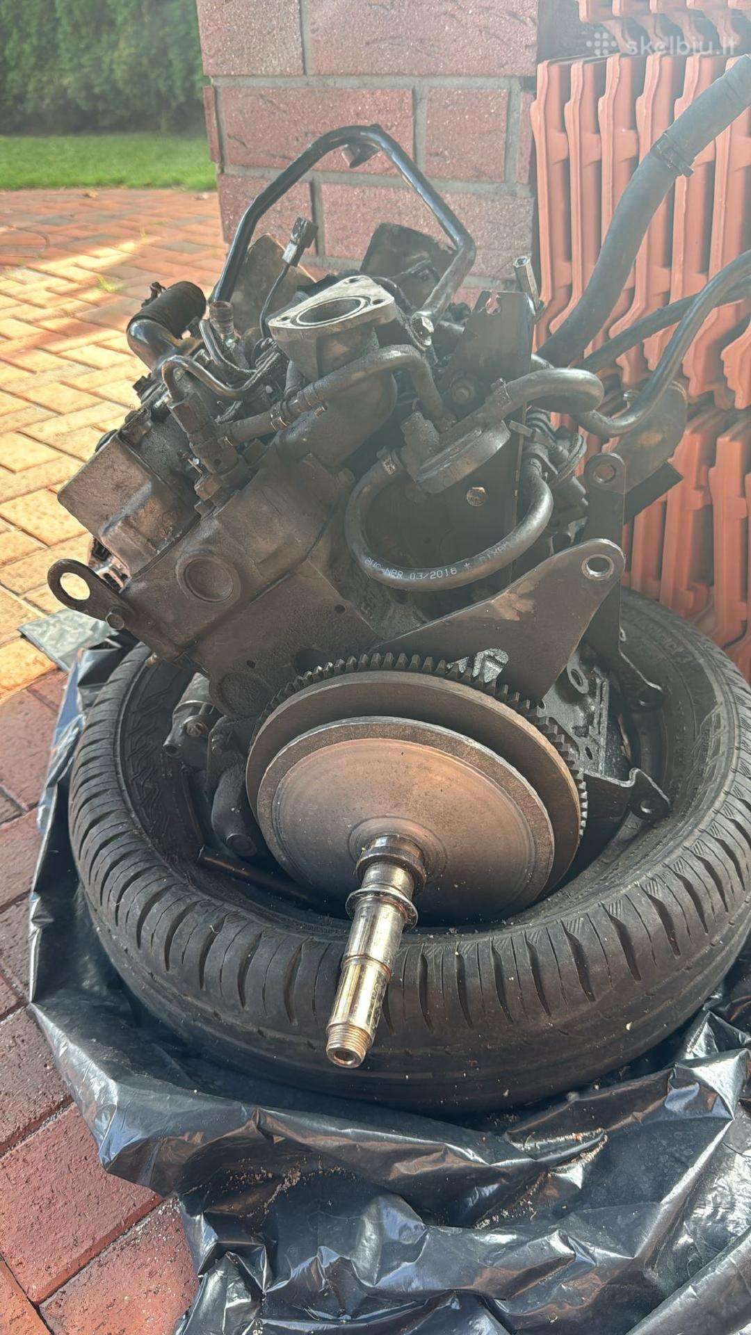 Z402 dyzelinis variklis 0,4l 2 cilindrai
