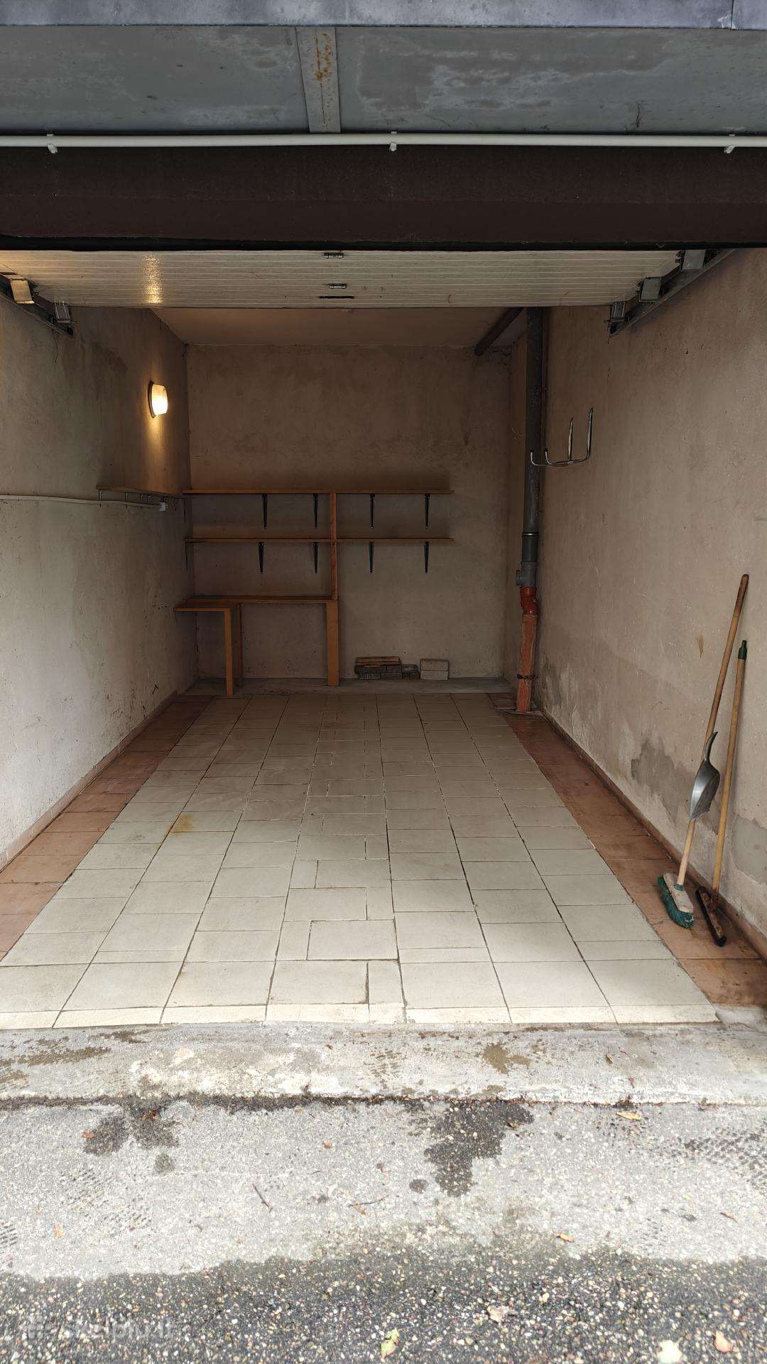 Garažo nuoma. Vilnius, Jeruzalė, Bitininkų 1b,130€
