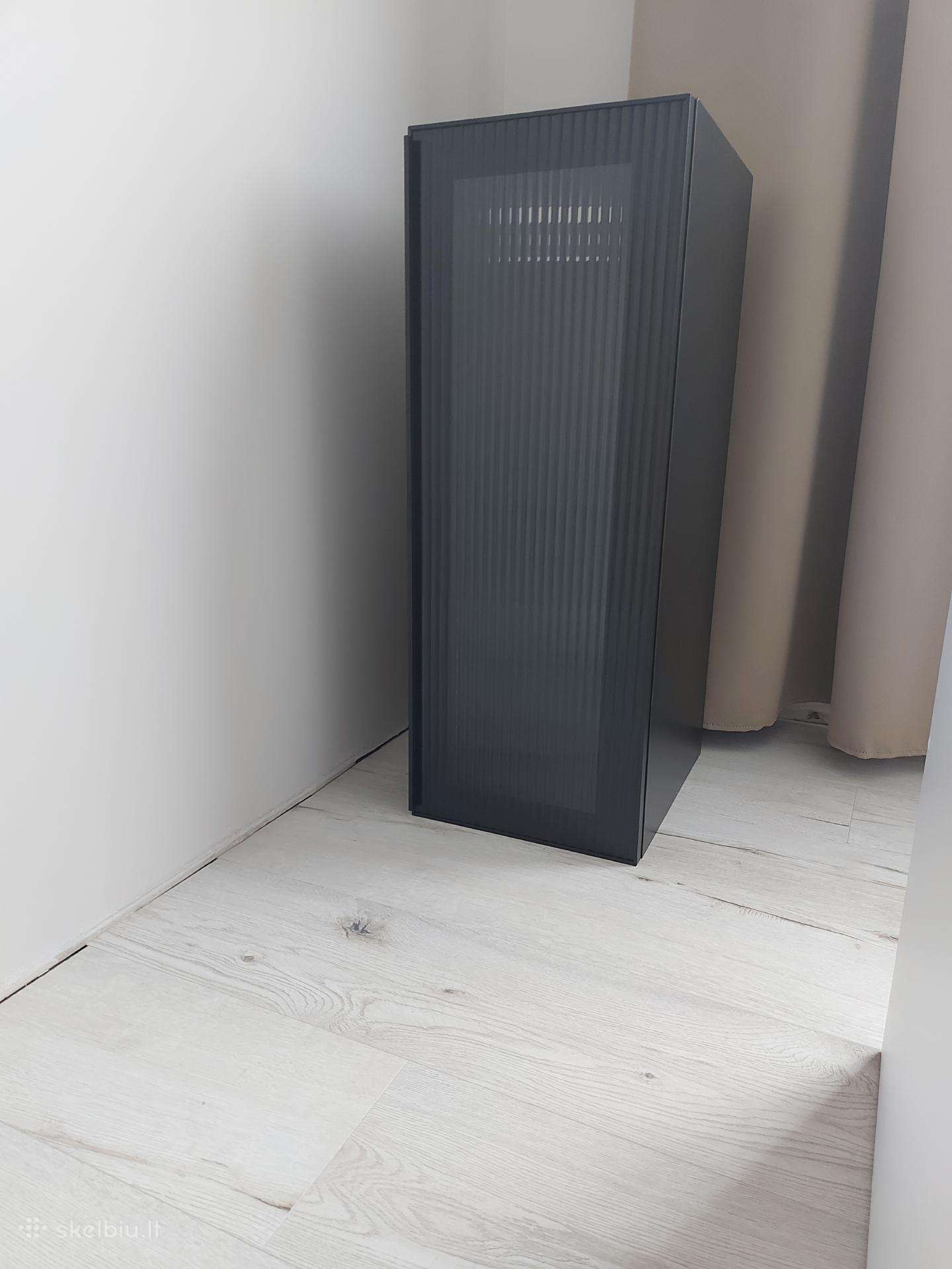 Nauja spintelė 67€surinkta,netiko prie interjero