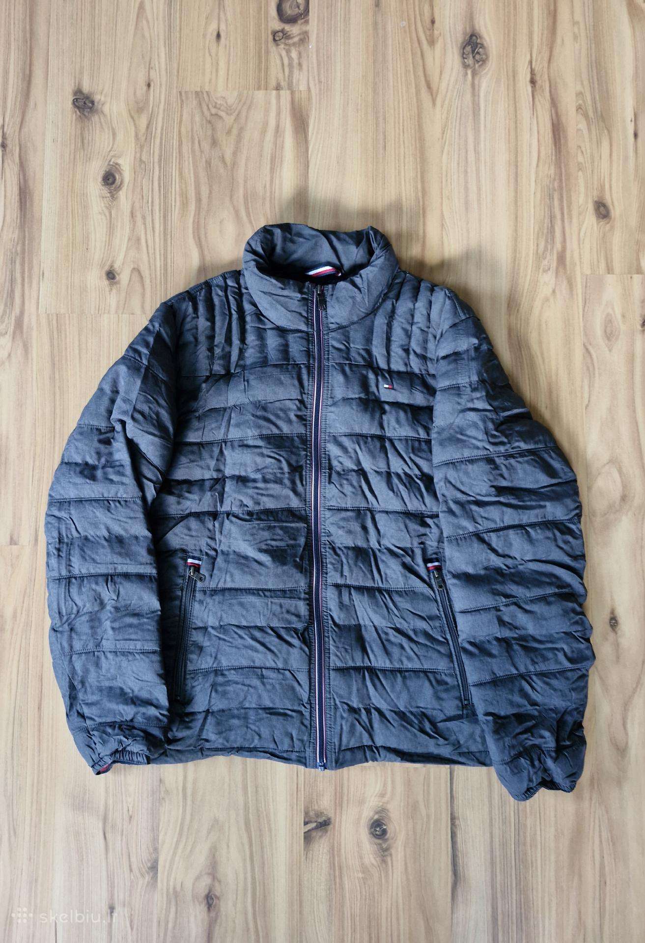 Tommy Hilfiger laisvalaikio striukė